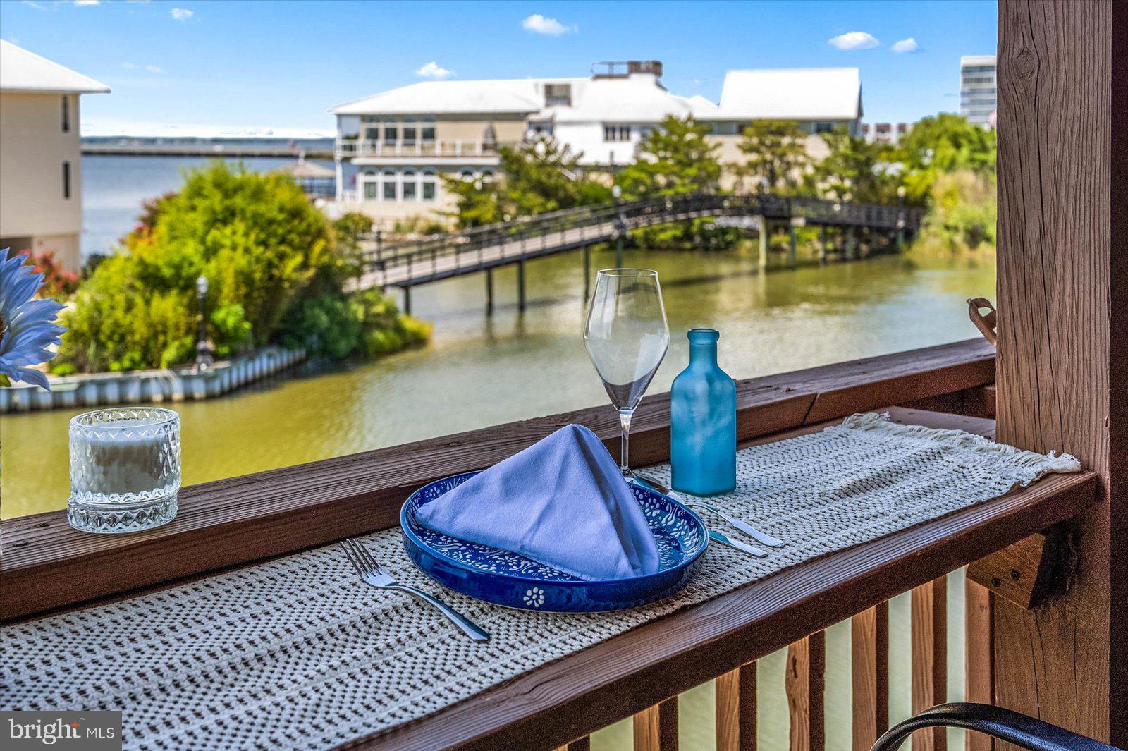 SUNSET LANDING - Residential