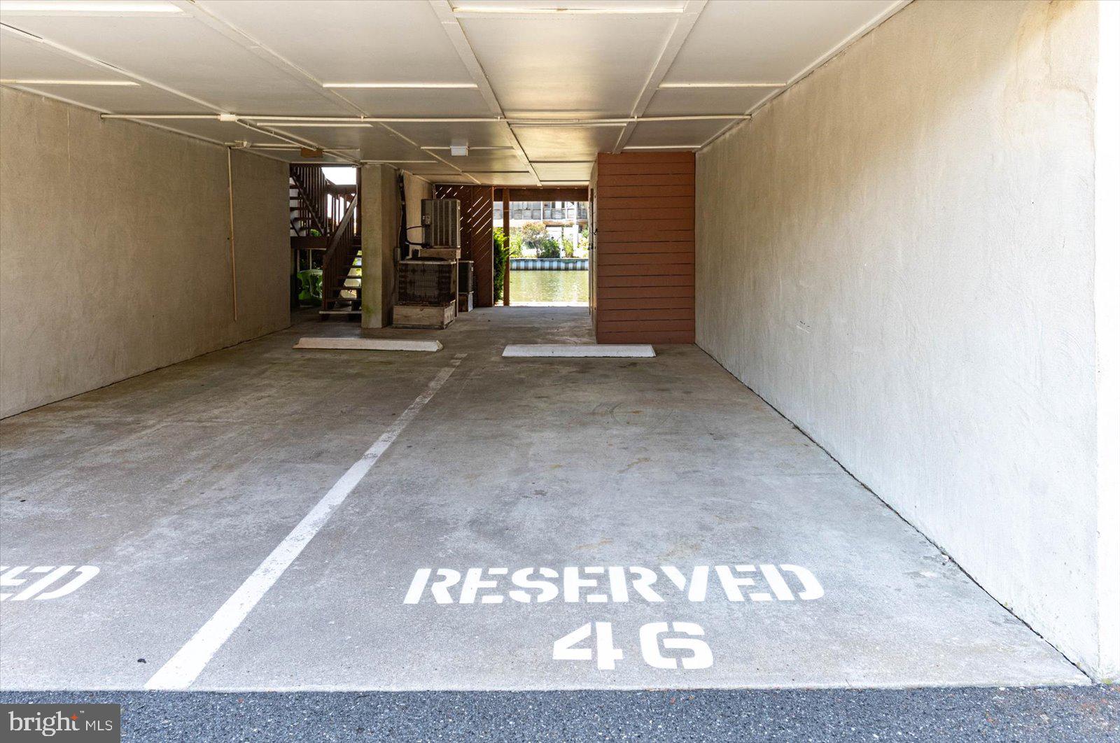 SUNSET LANDING - Residential