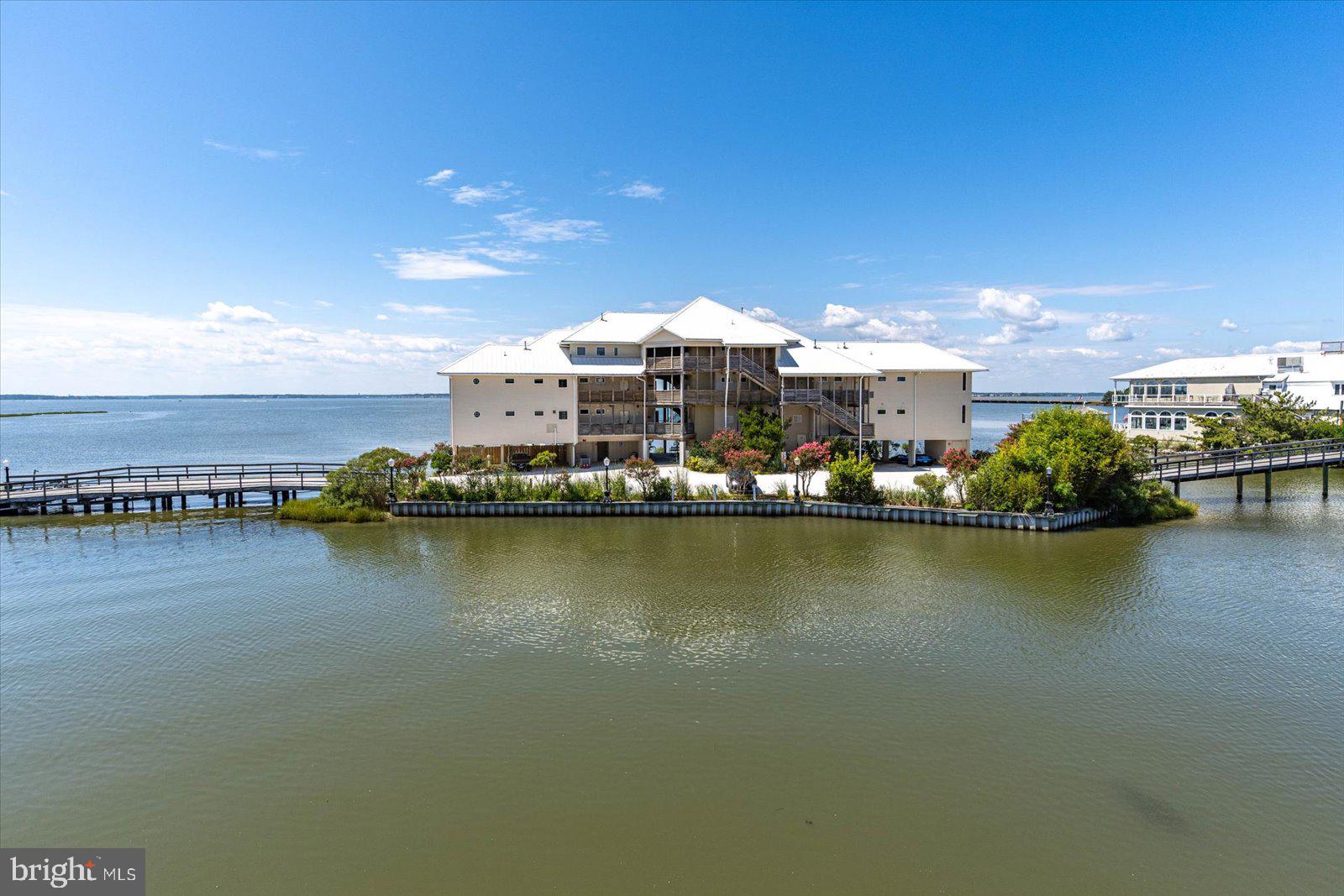 SUNSET LANDING - Residential