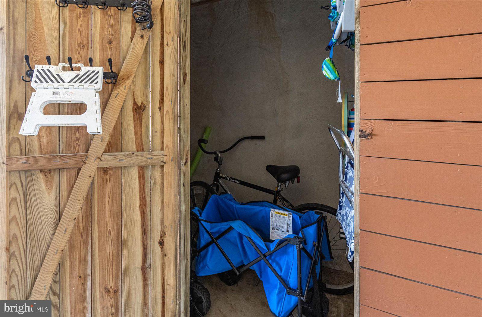 SUNSET LANDING - Residential