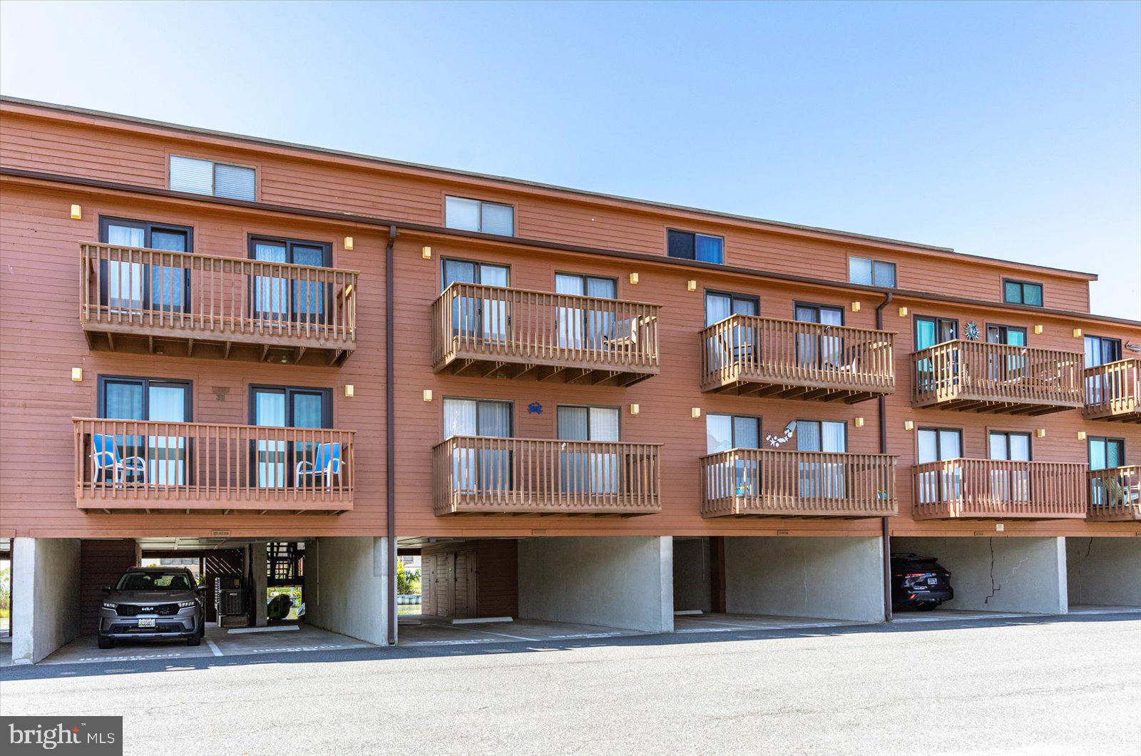 SUNSET LANDING - Residential