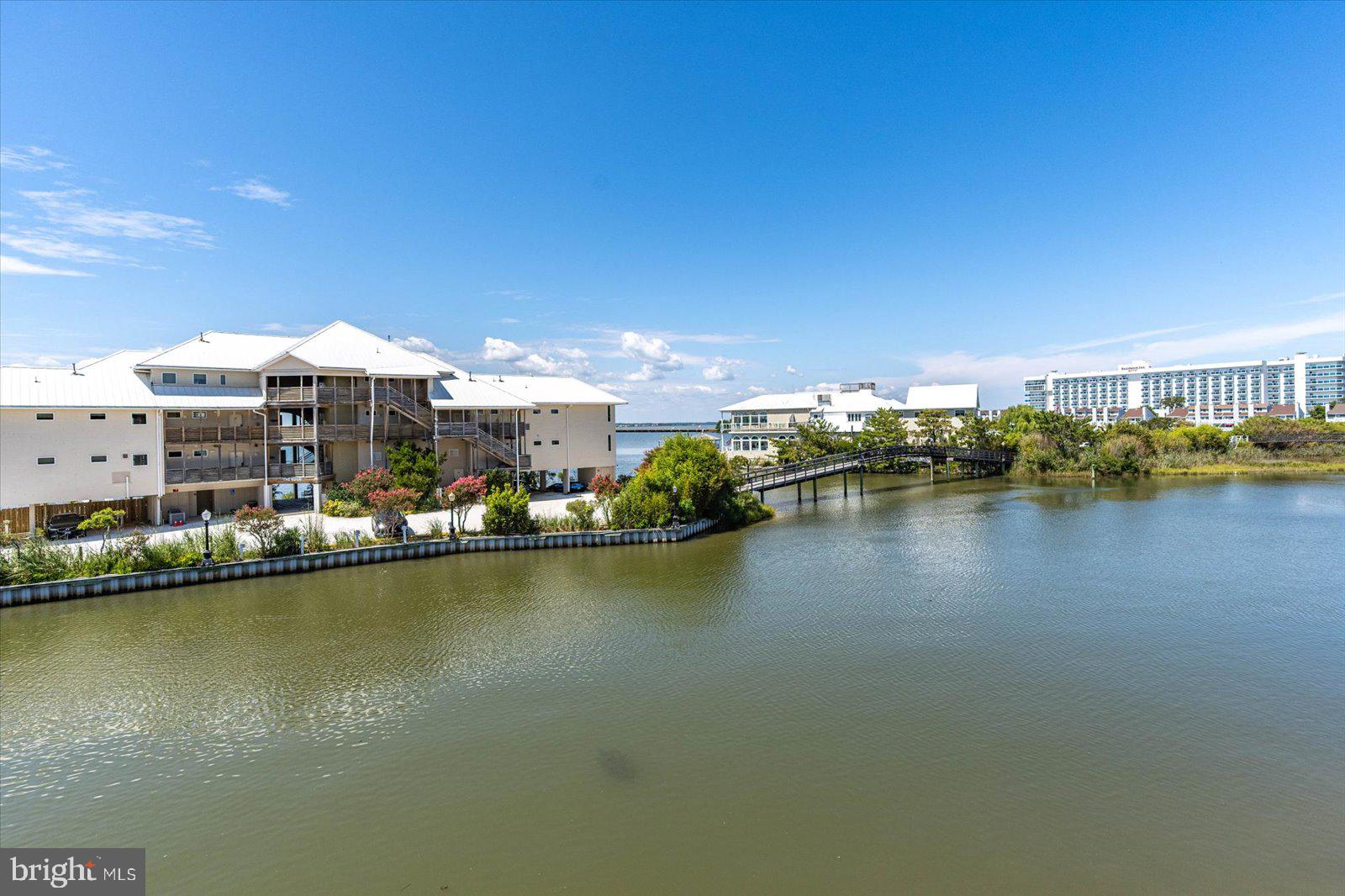 SUNSET LANDING - Residential