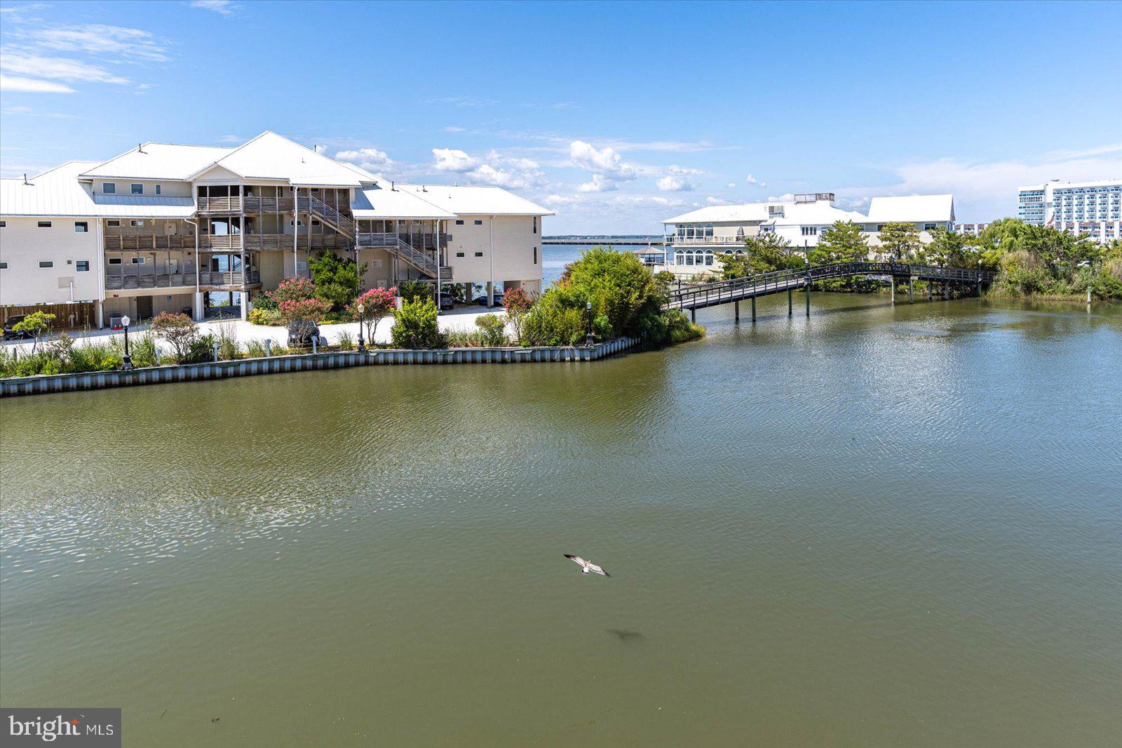 SUNSET LANDING - Residential