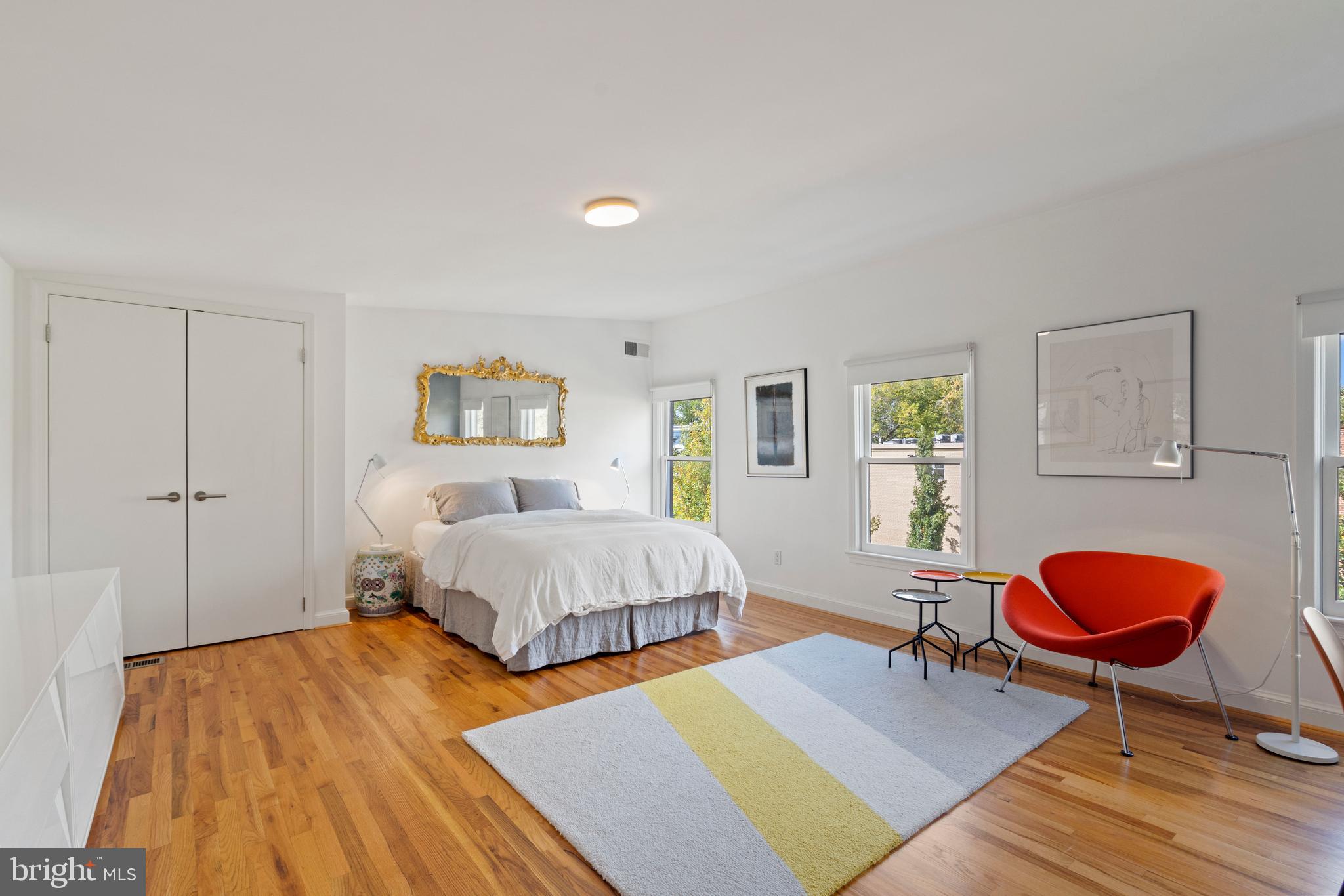 CAPITOL HILL - Residential