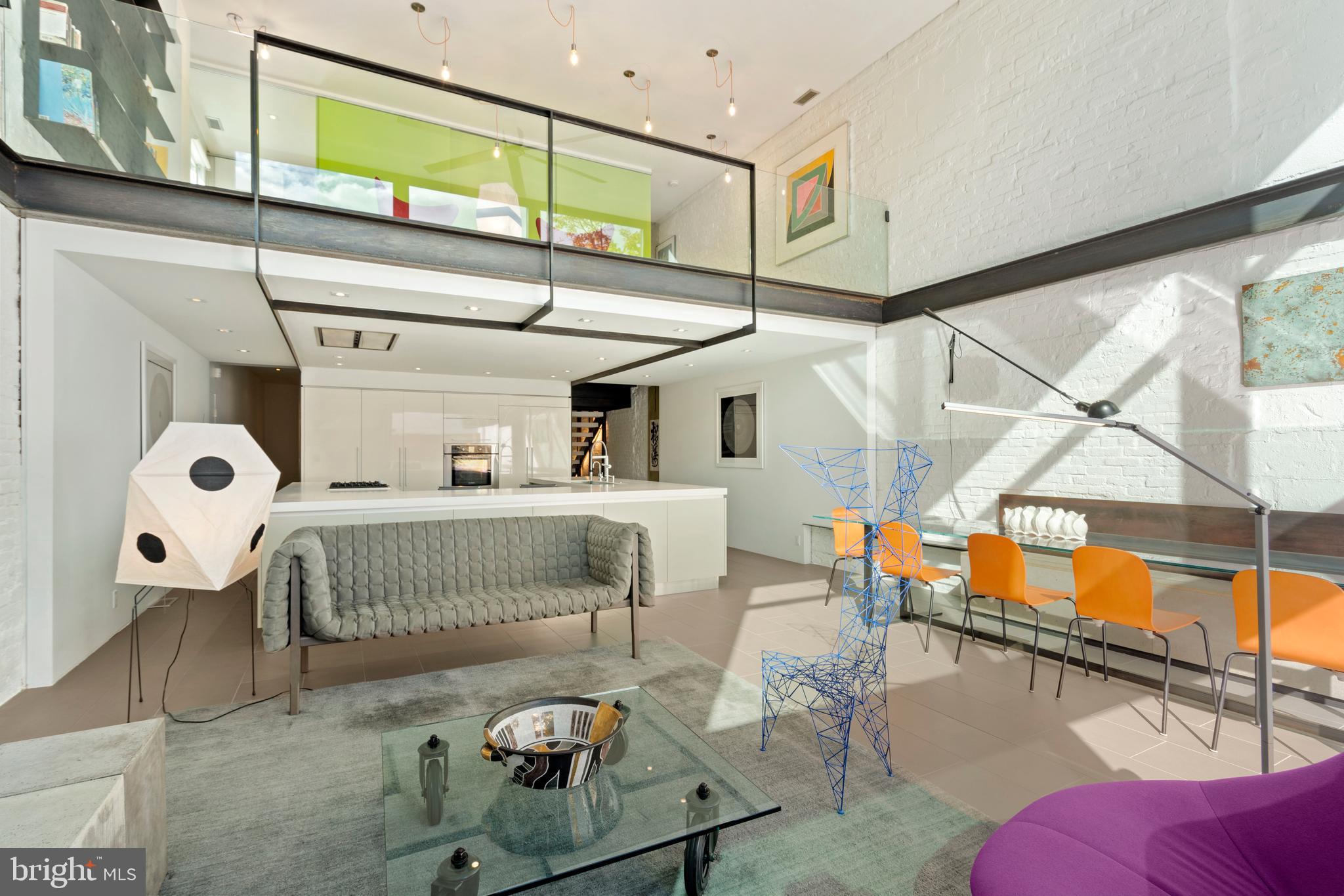 CAPITOL HILL - Residential
