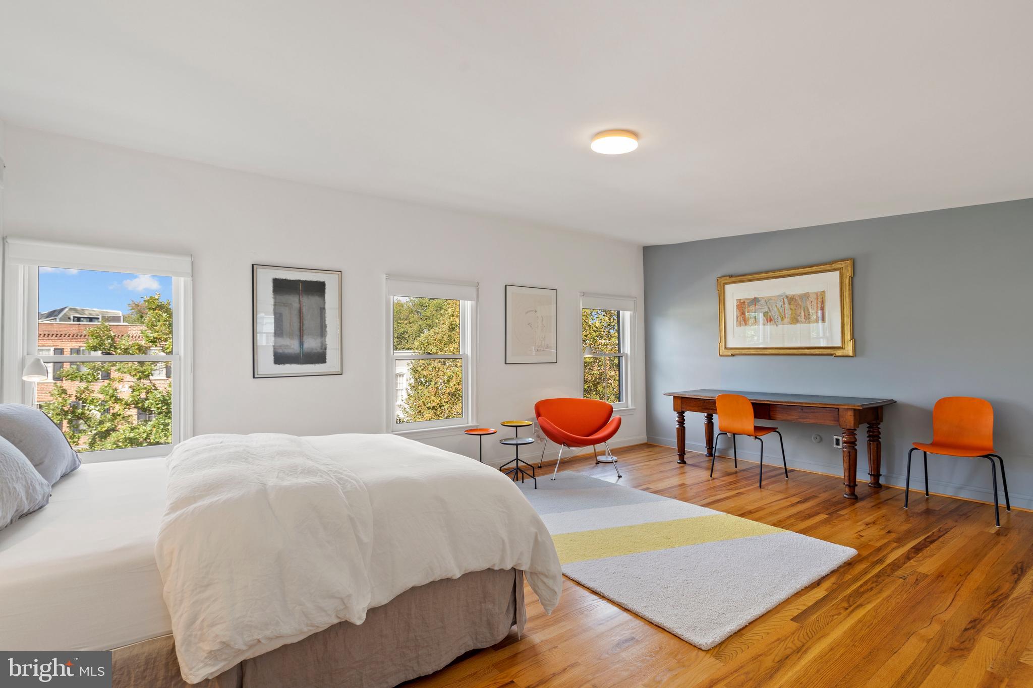 CAPITOL HILL - Residential