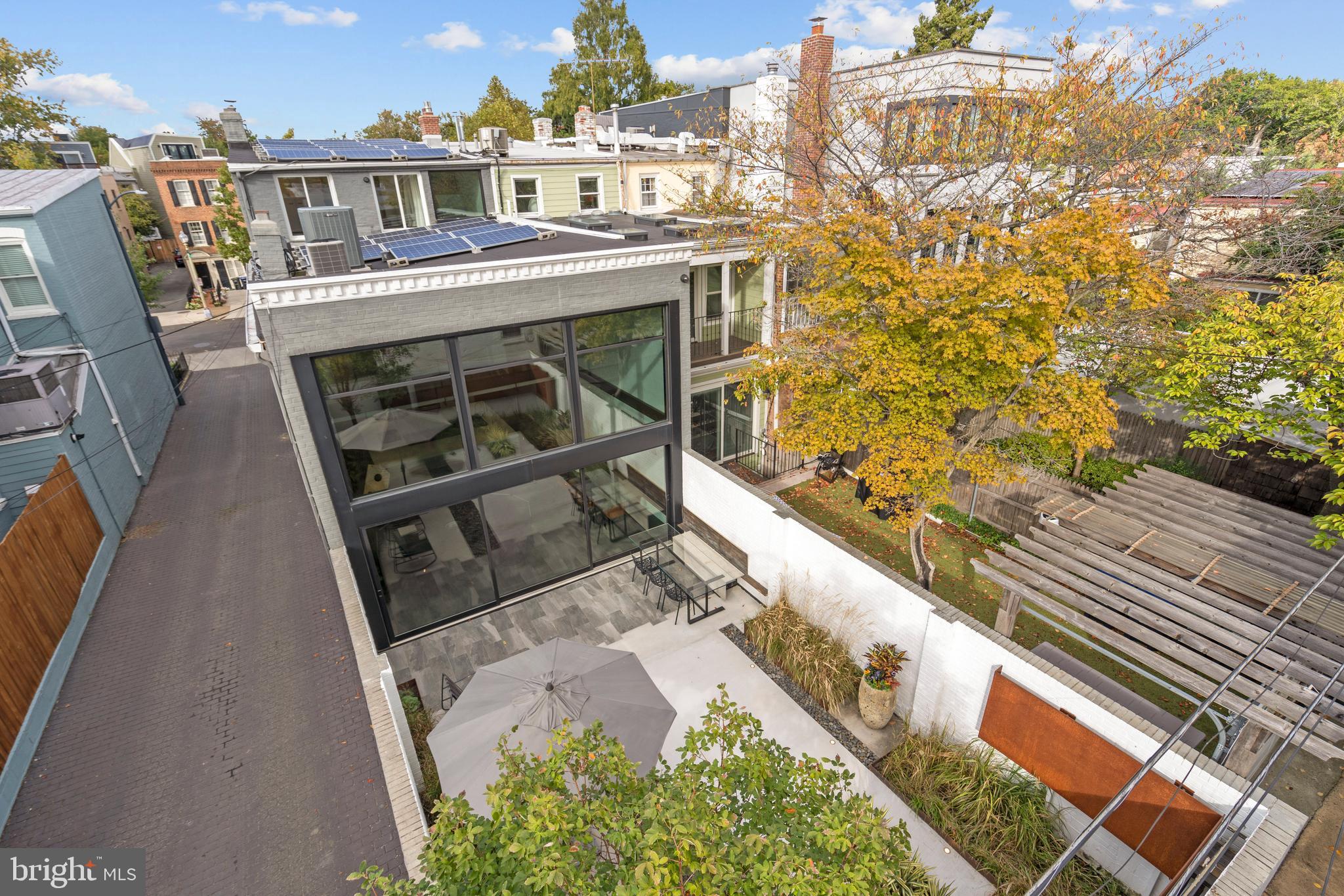 CAPITOL HILL - Residential