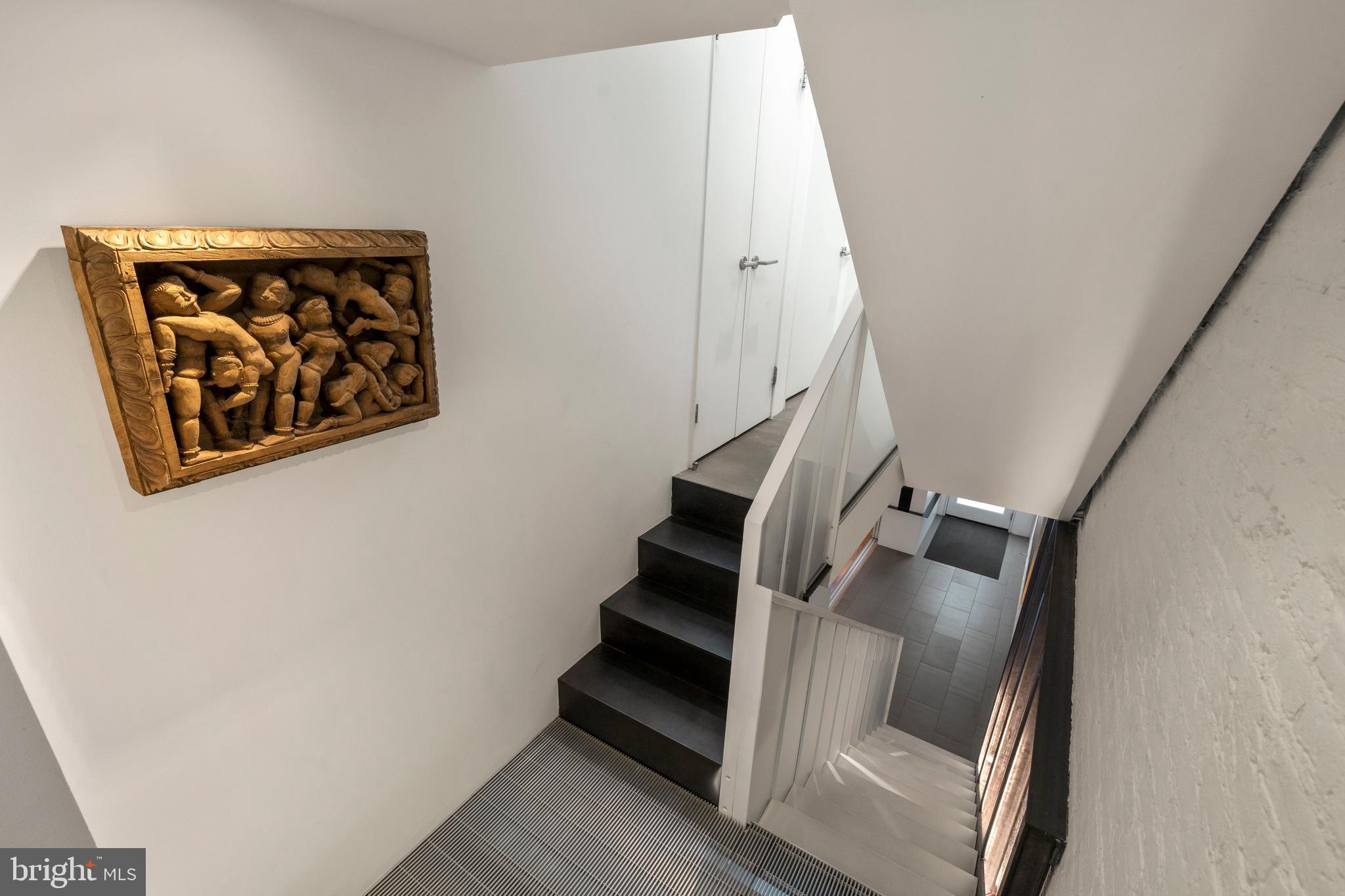 CAPITOL HILL - Residential