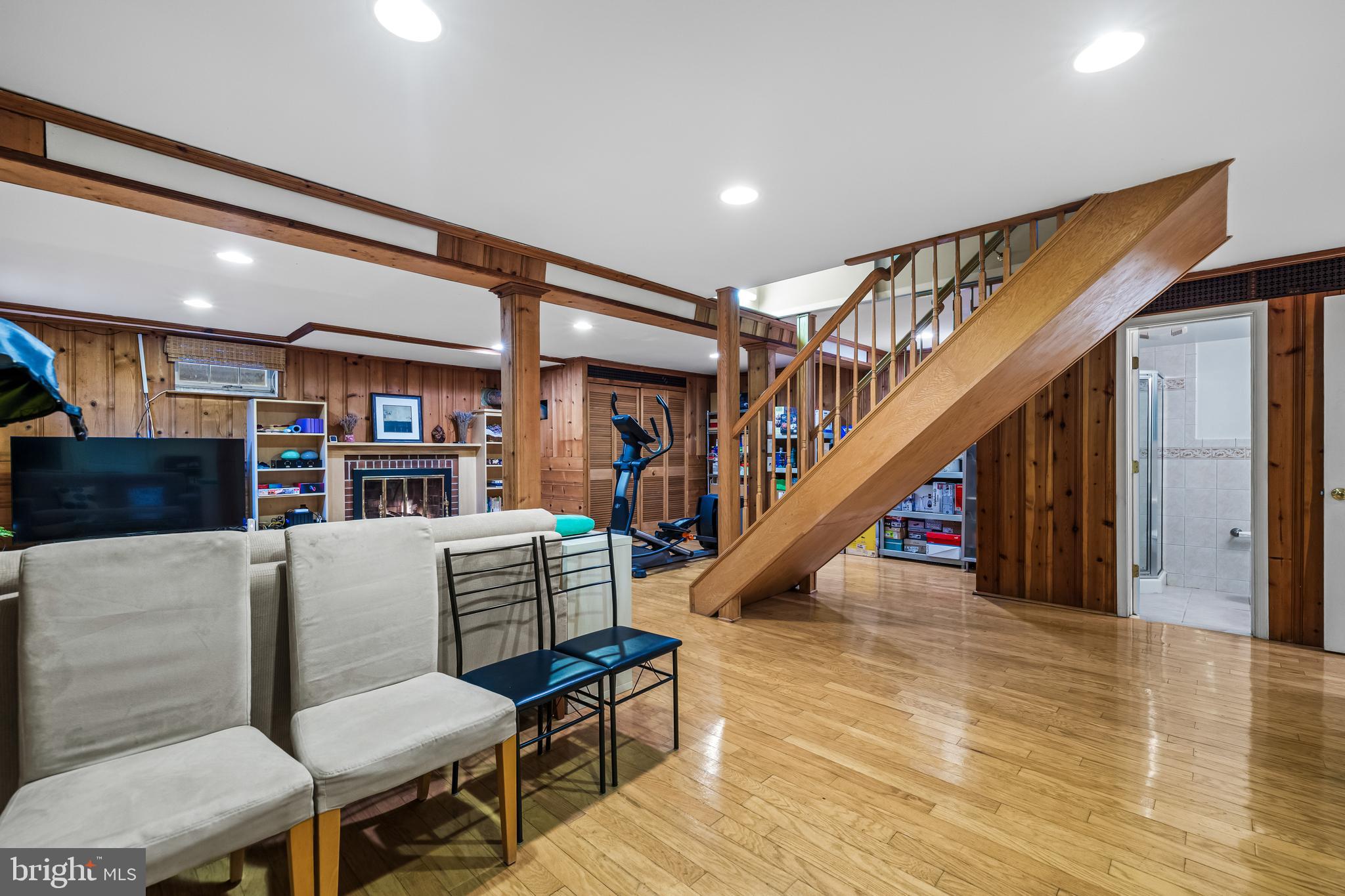 GREATER HOMELAND HISTORIC DISTRICT - Residential