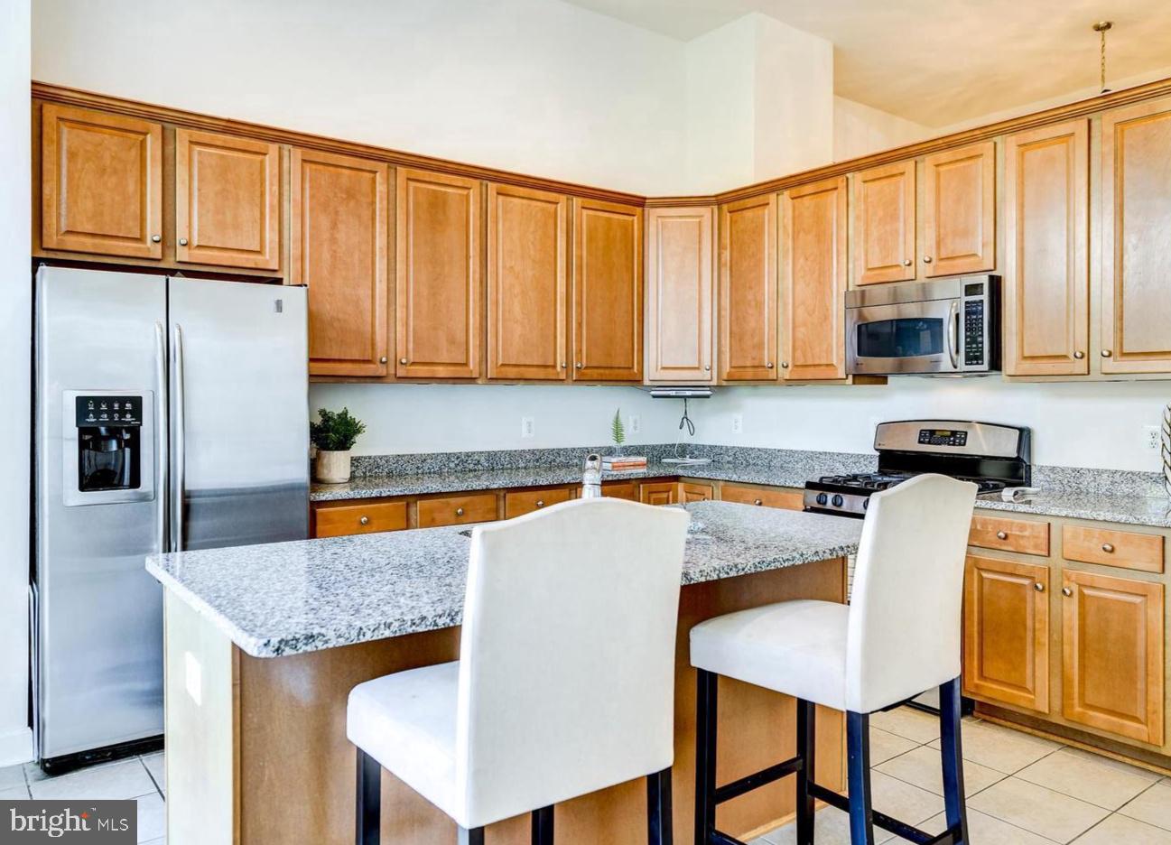 LAUREL RIDGE CROSSING - Residential
