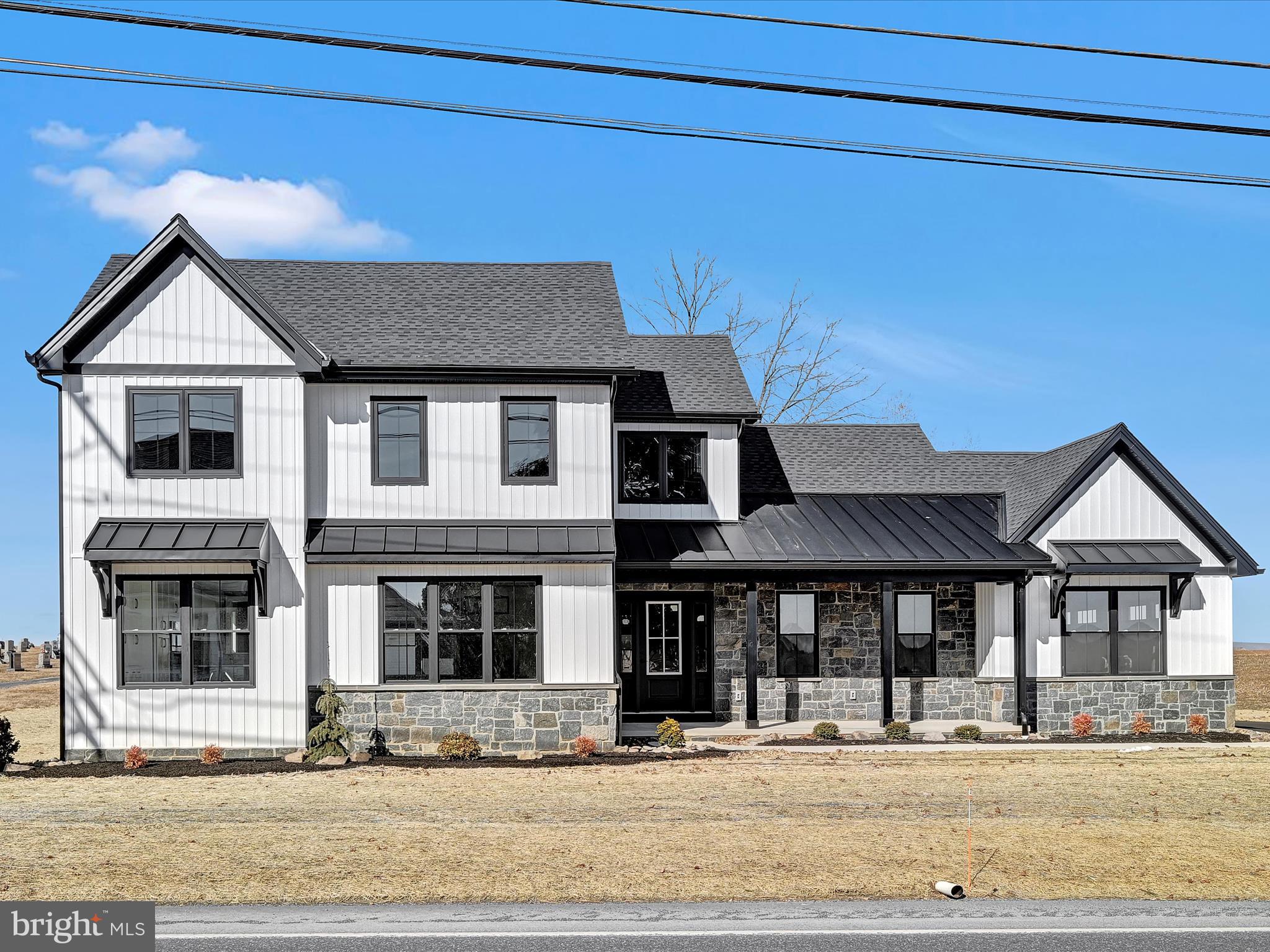 SOUTH LEBANON - Residential