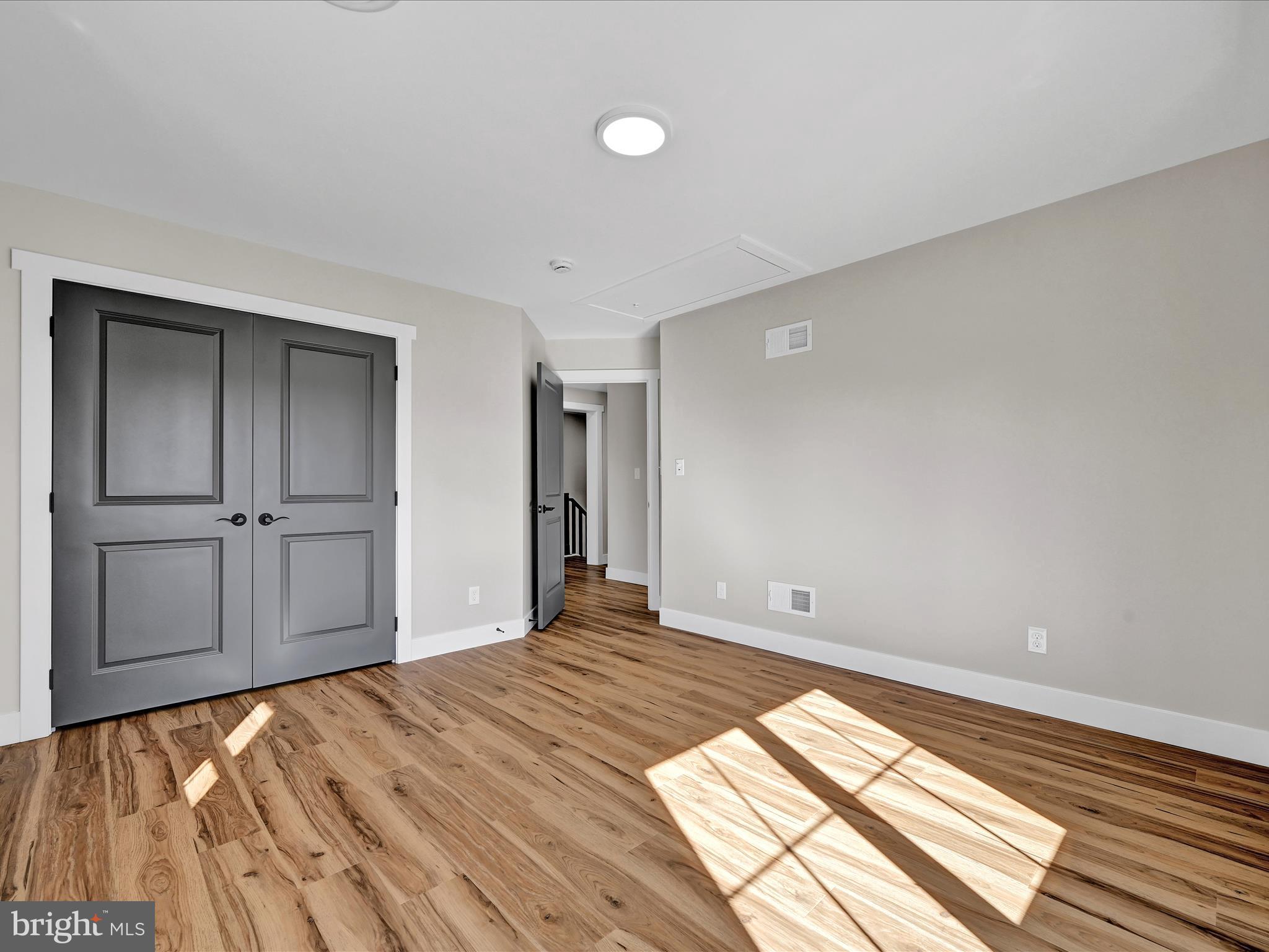 SOUTH LEBANON - Residential