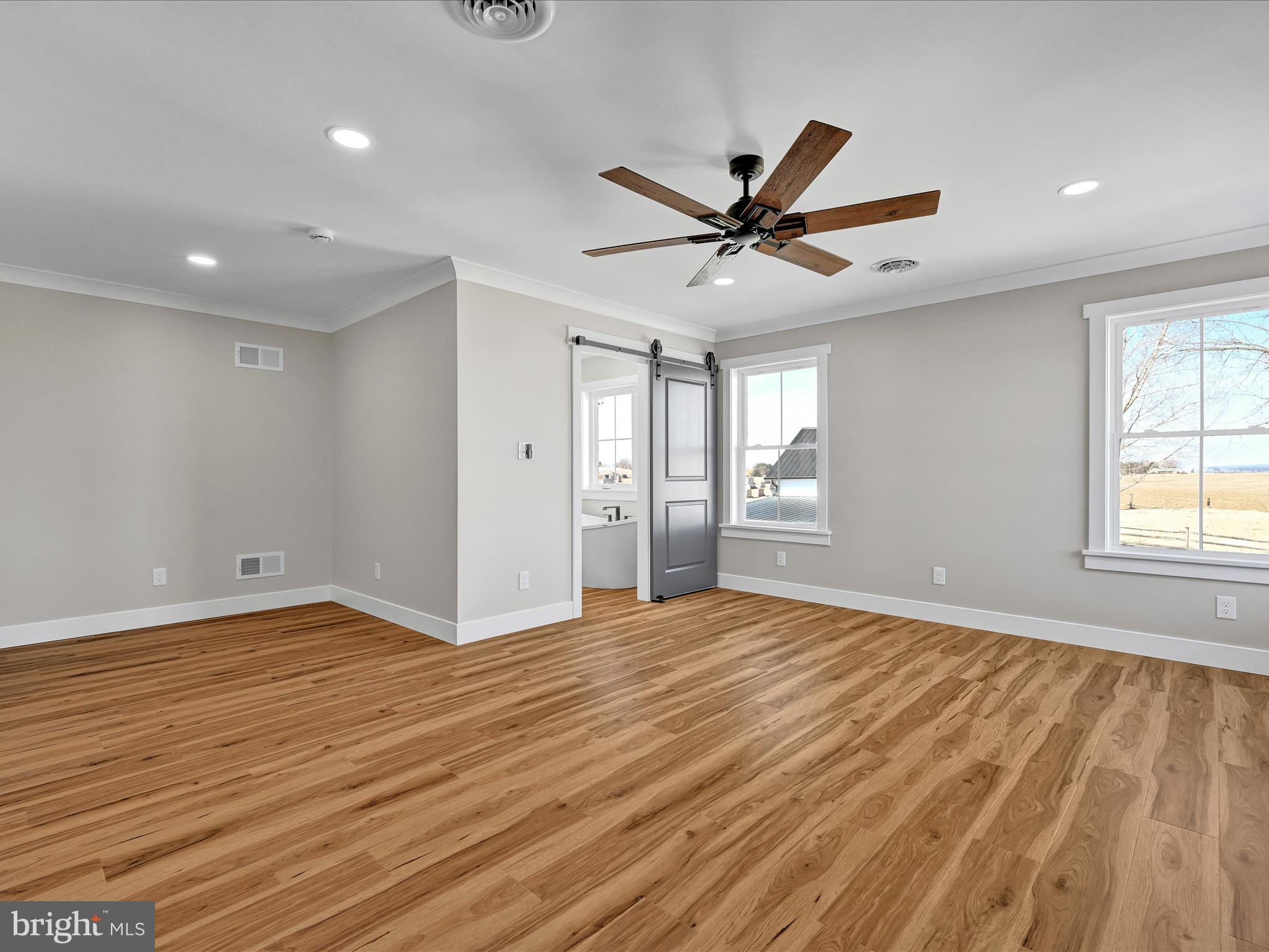 SOUTH LEBANON - Residential