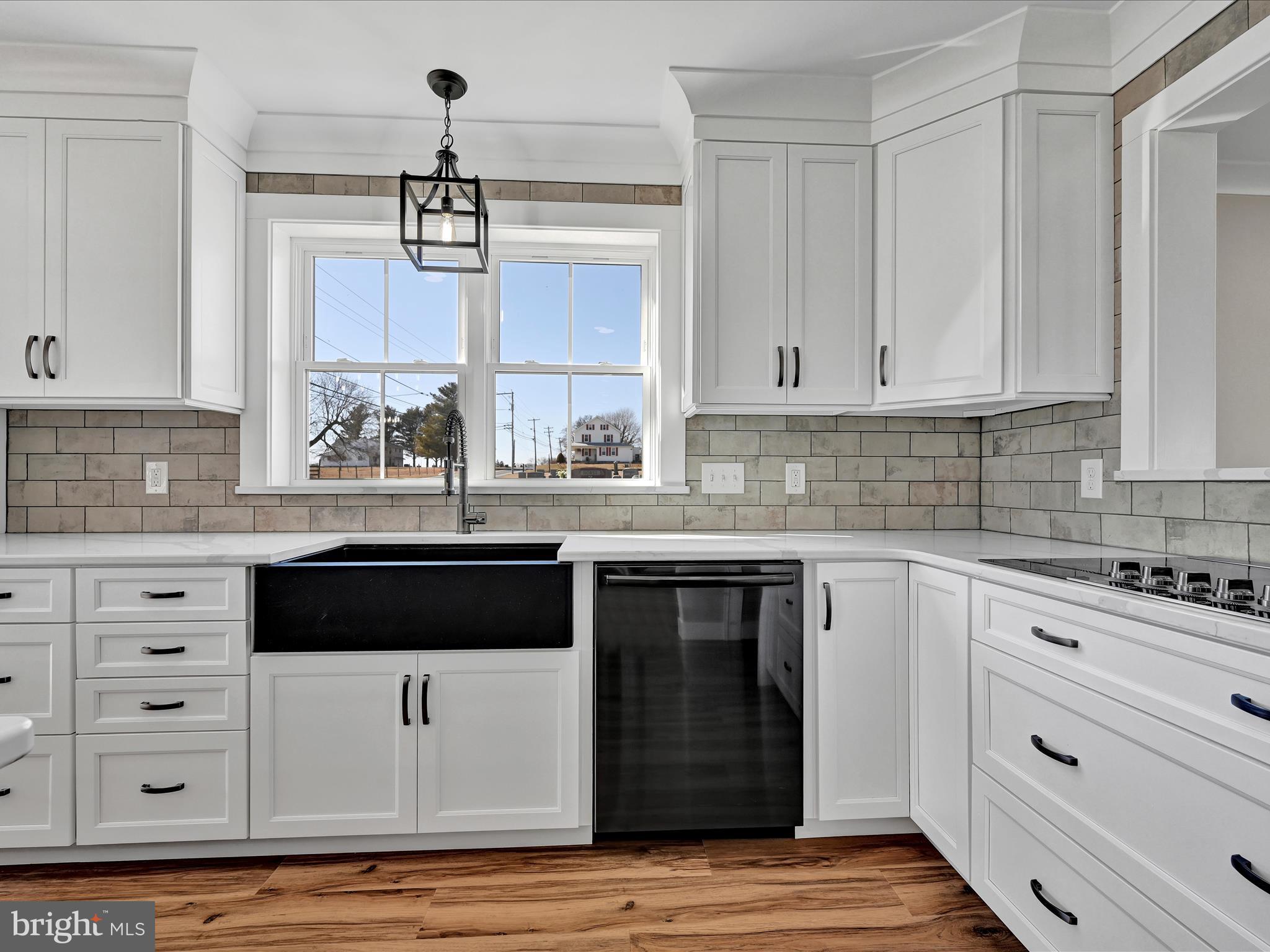 SOUTH LEBANON - Residential