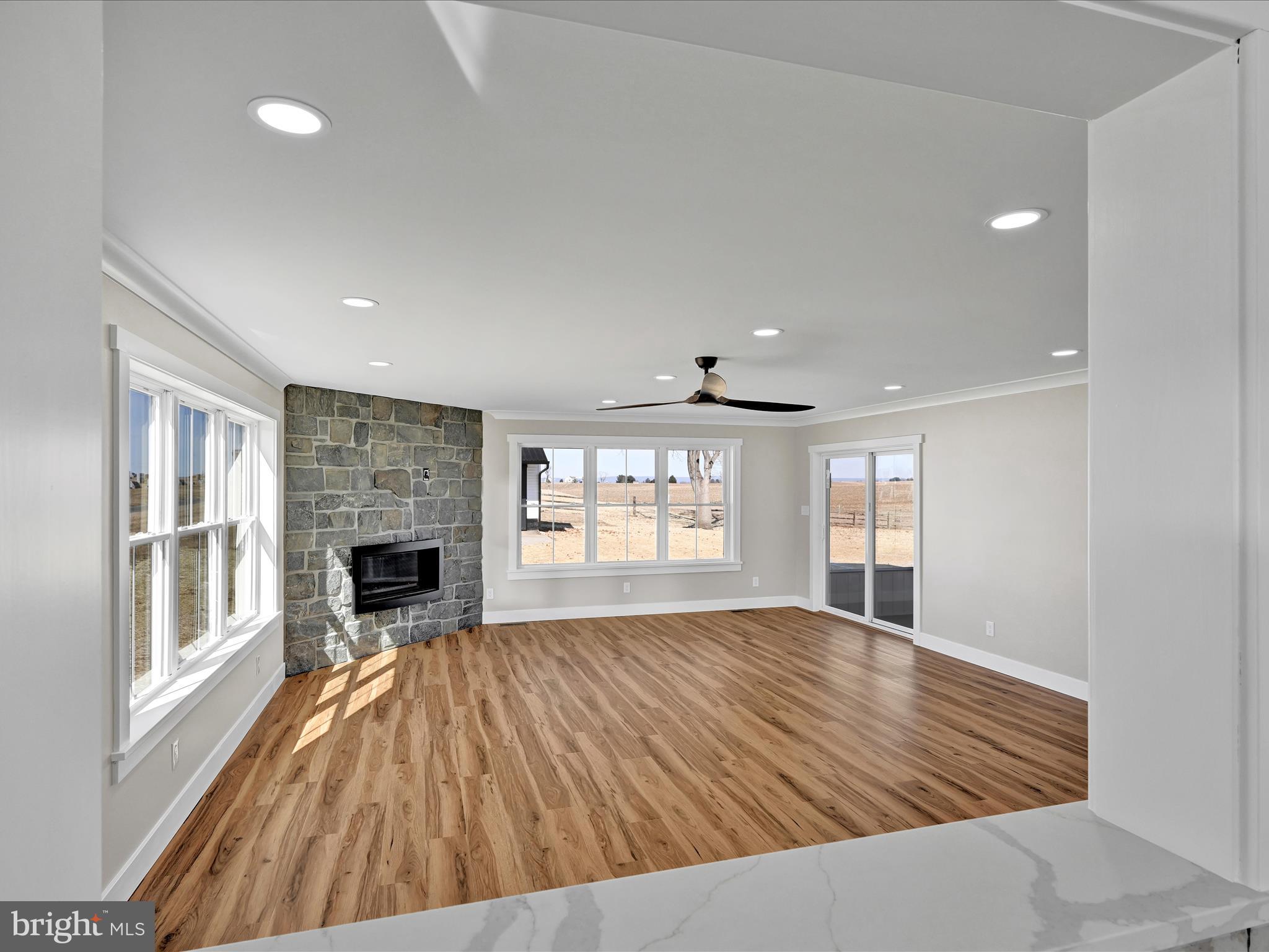 SOUTH LEBANON - Residential