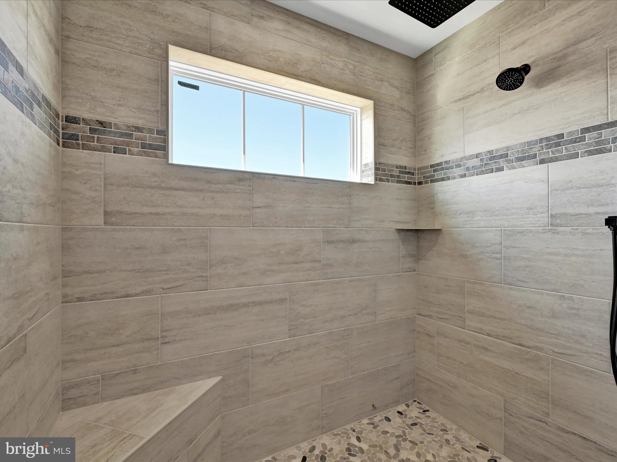 SOUTH LEBANON - Residential