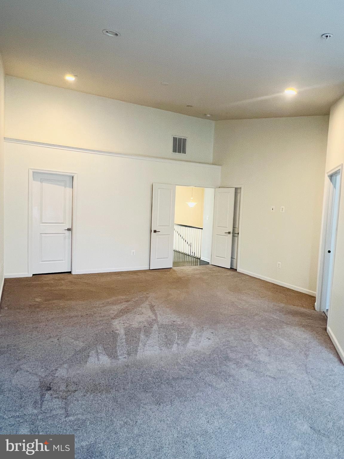 MARLBORO RIDGE - Residential Lease