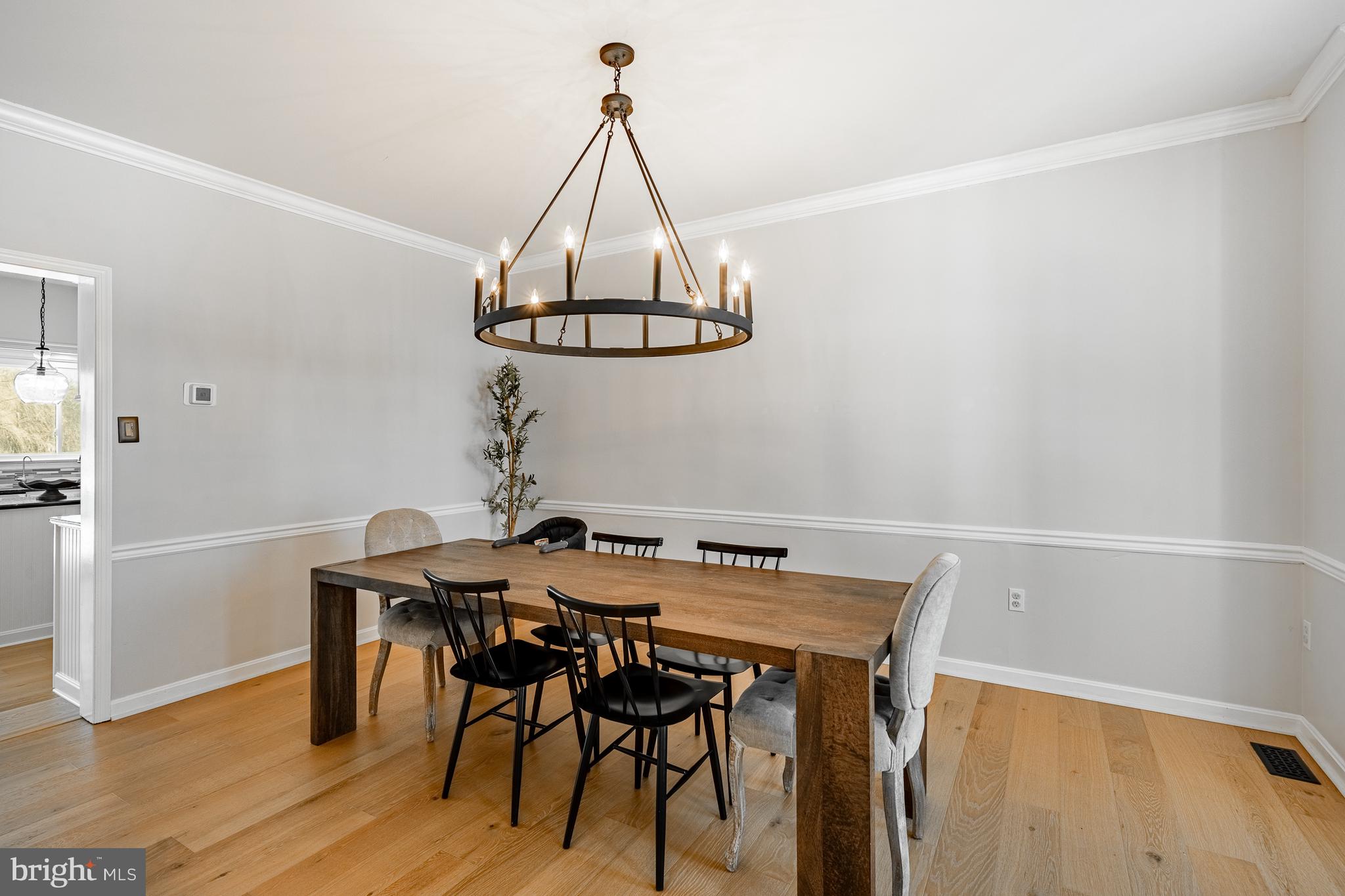 MEADOW WOODS - Residential