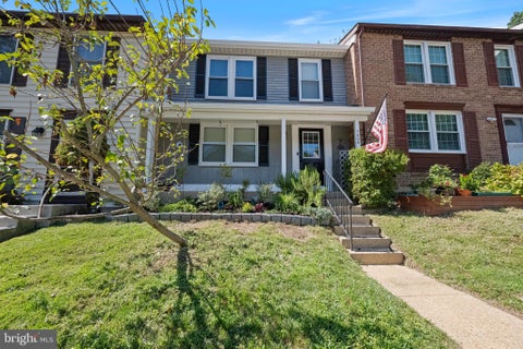 Townhouse For Rent - 7406 Golden Horseshoe Court<br/> SPRINGFIELD, VA 22153