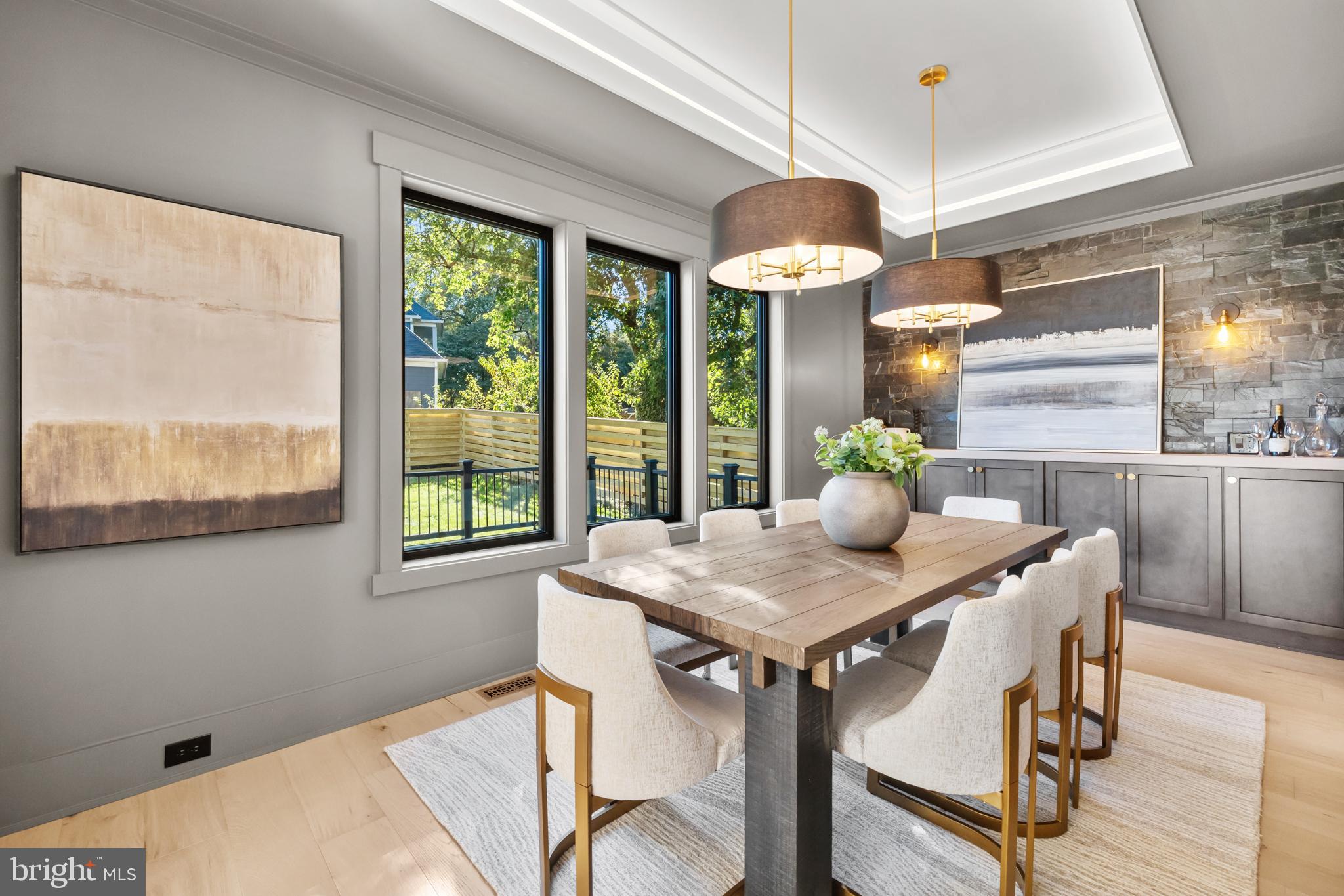 PIMMIT HILLS - Residential