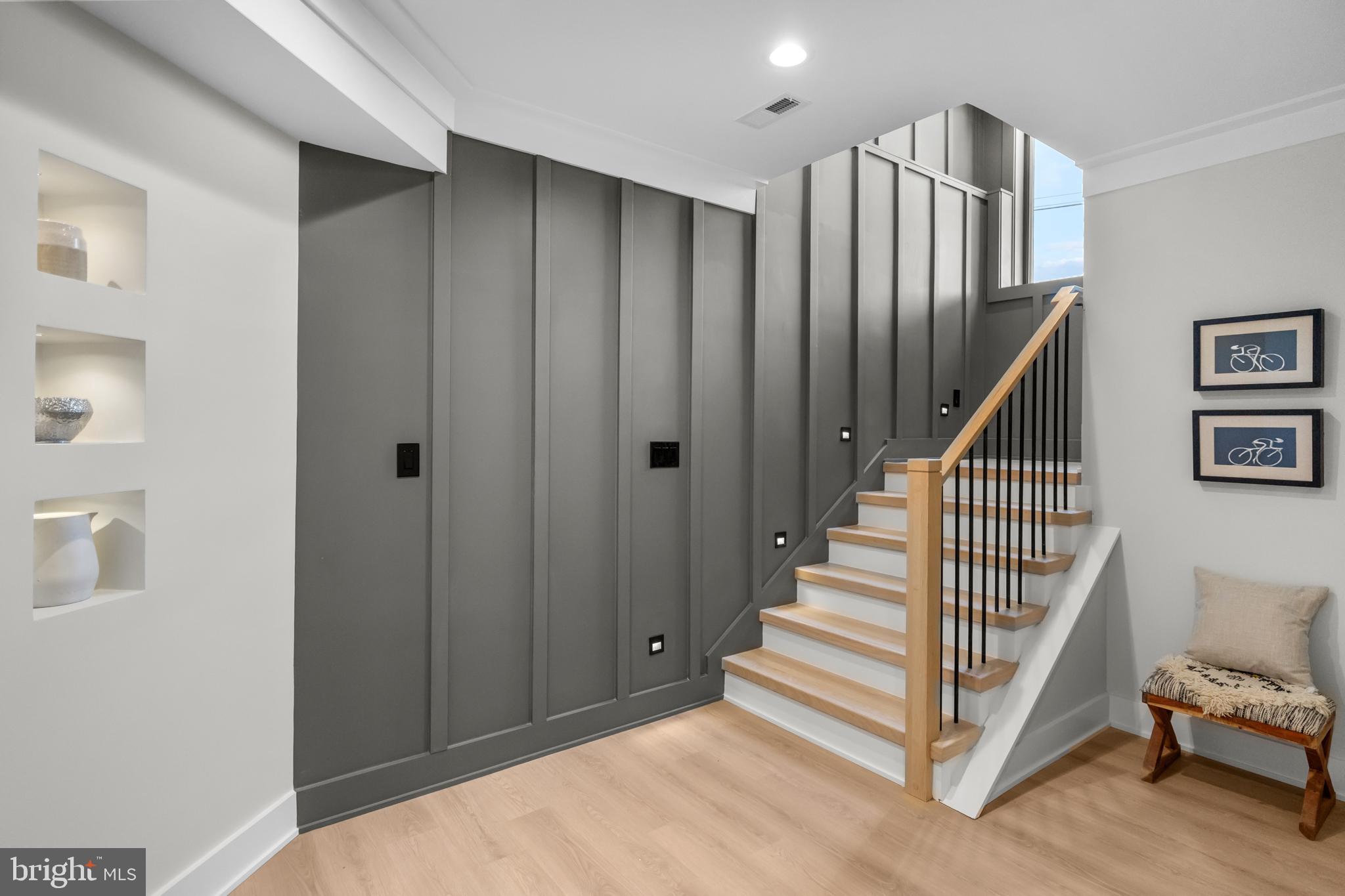 PIMMIT HILLS - Residential