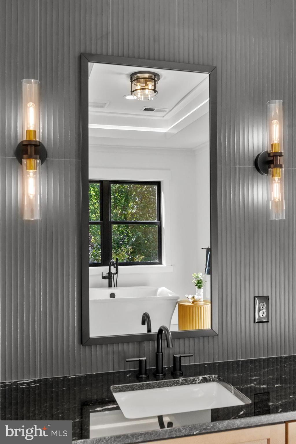 PIMMIT HILLS - Residential