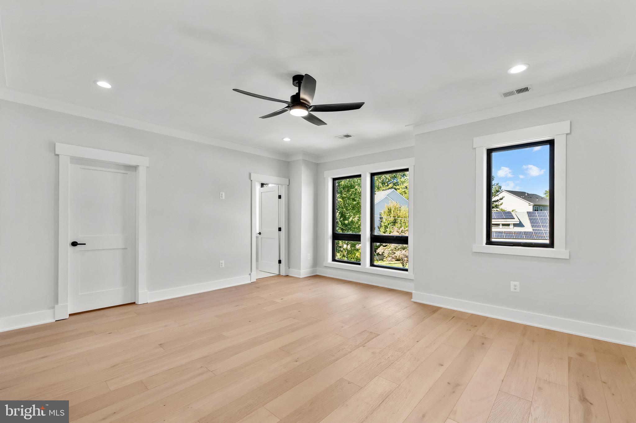 PIMMIT HILLS - Residential