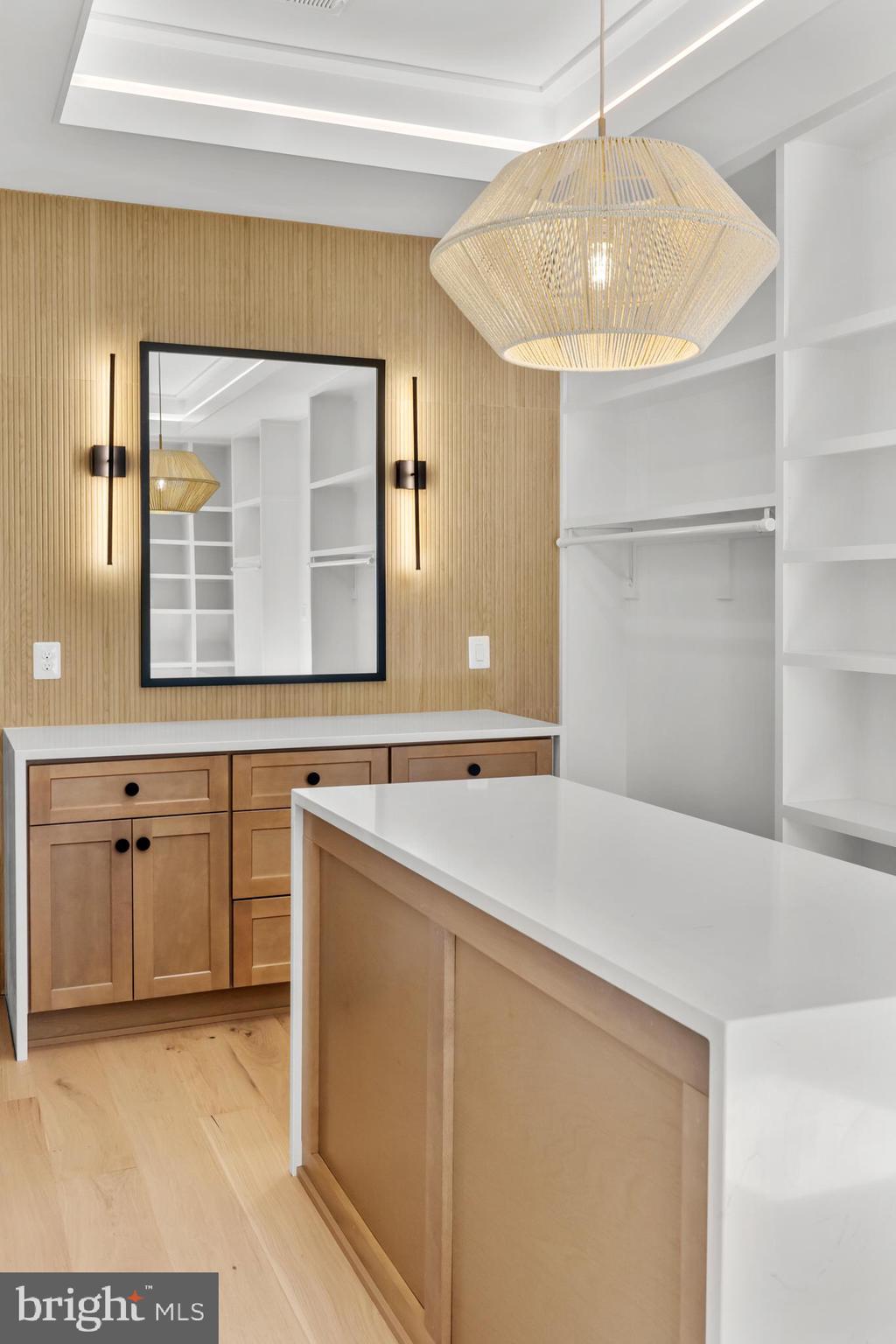 PIMMIT HILLS - Residential