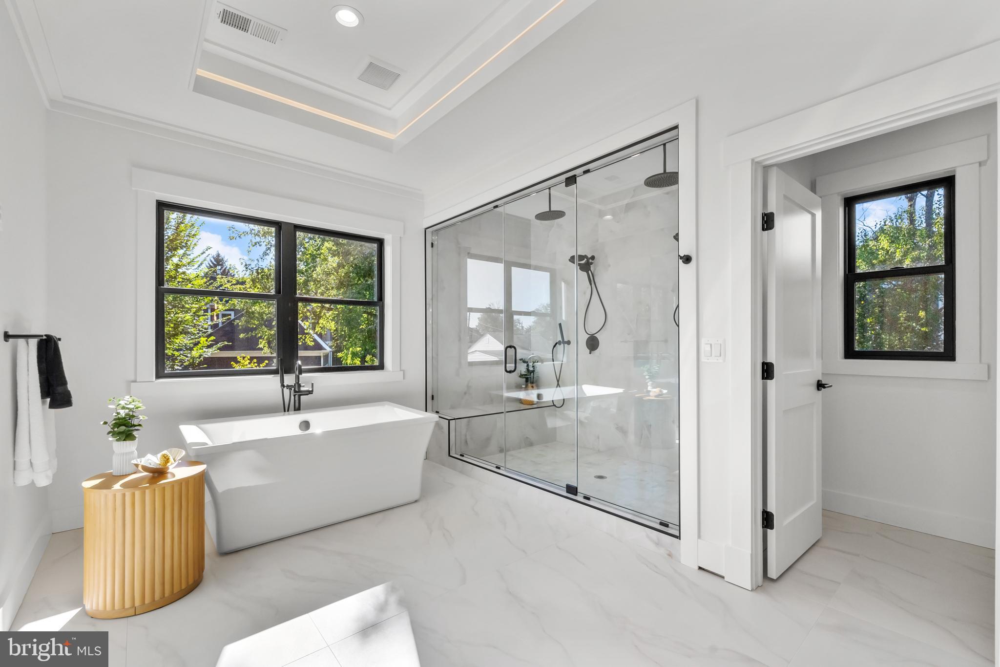 PIMMIT HILLS - Residential