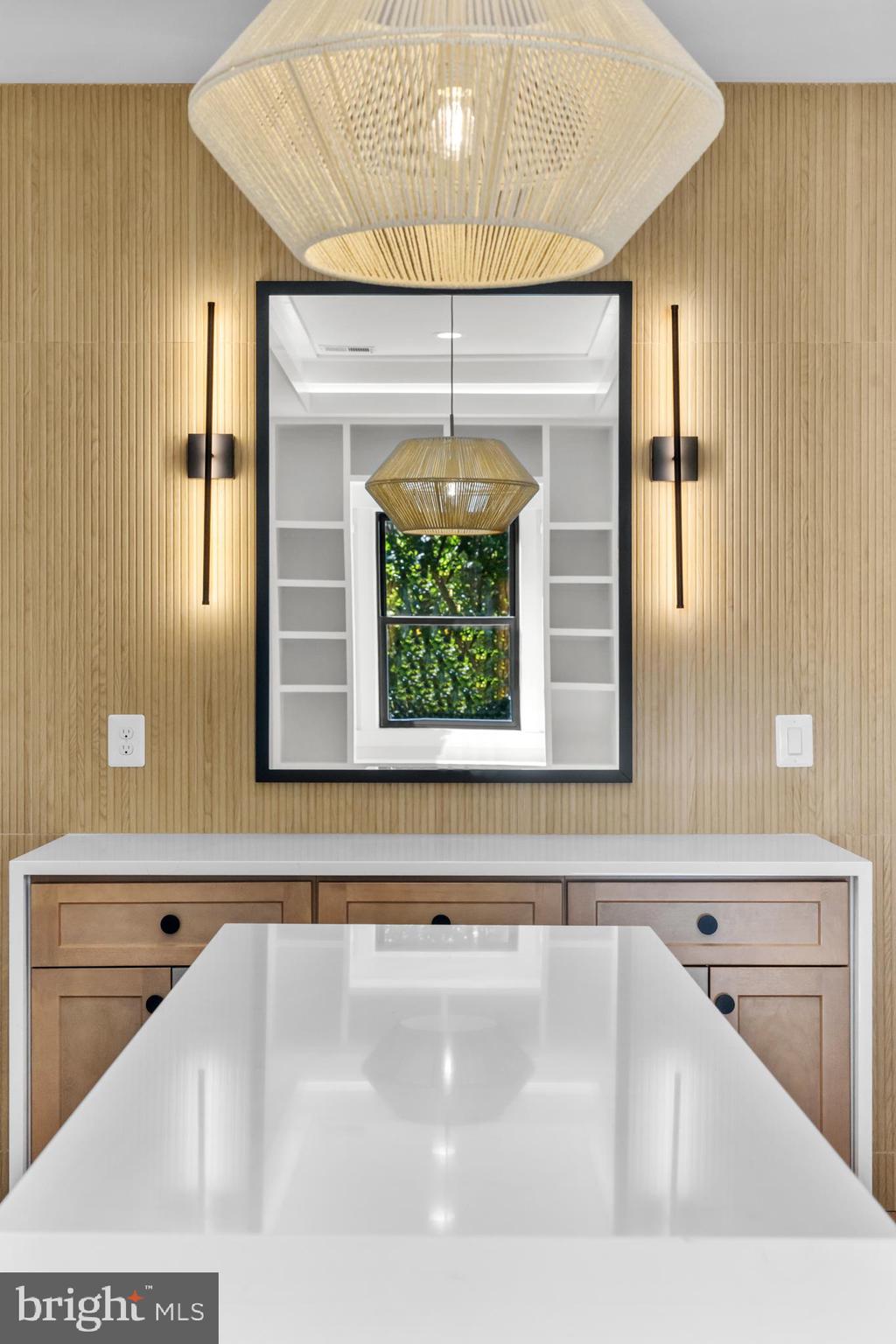 PIMMIT HILLS - Residential