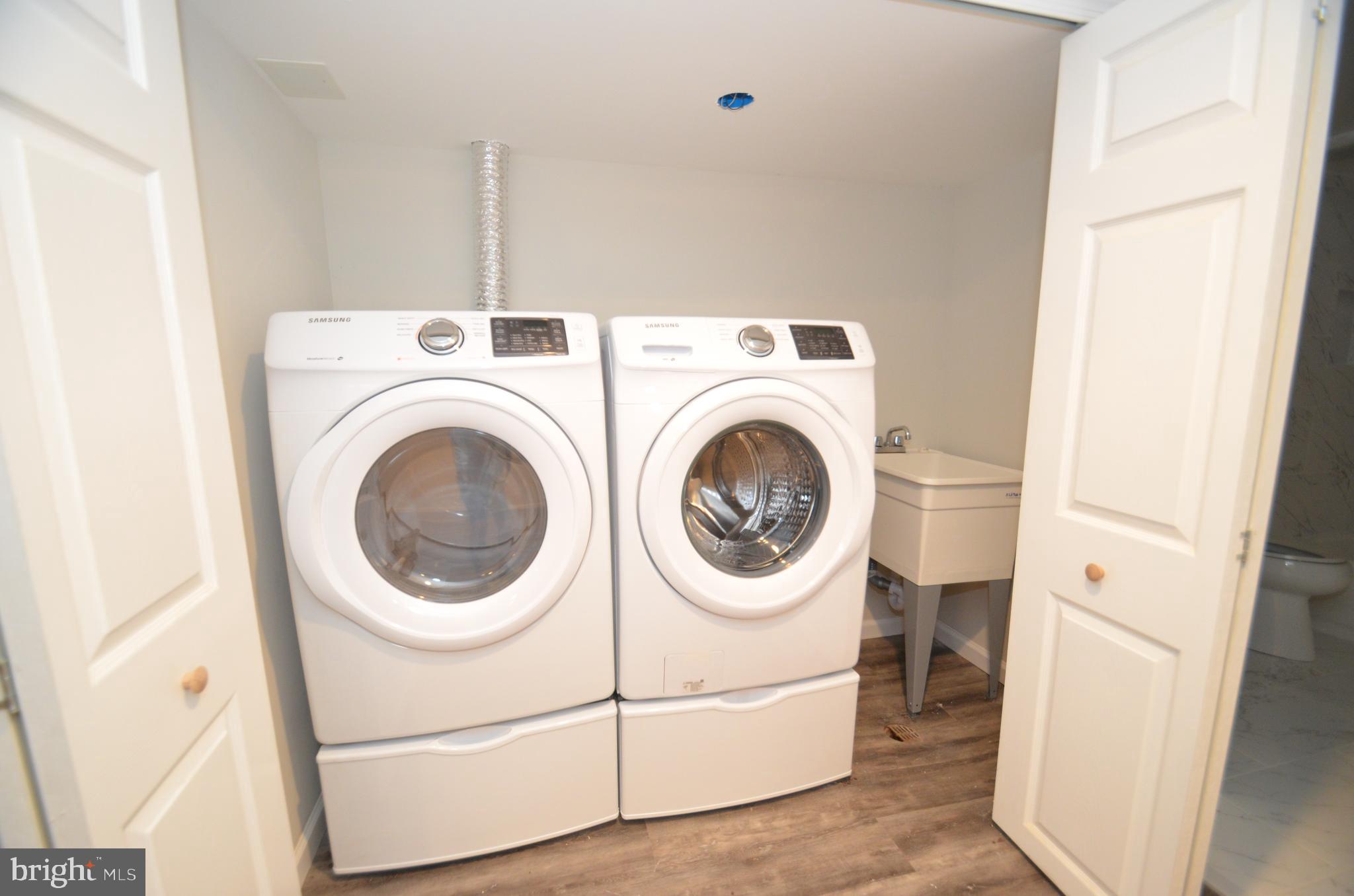 KINGS PARK - Residential Lease