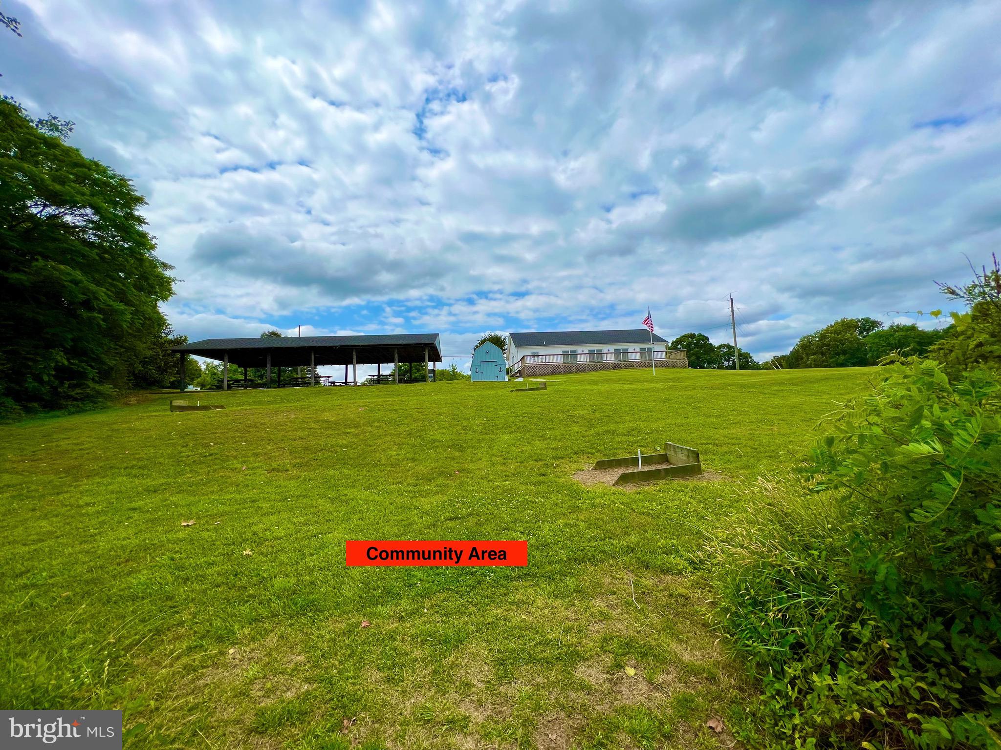 PLACID BAY ESTATES - Residential