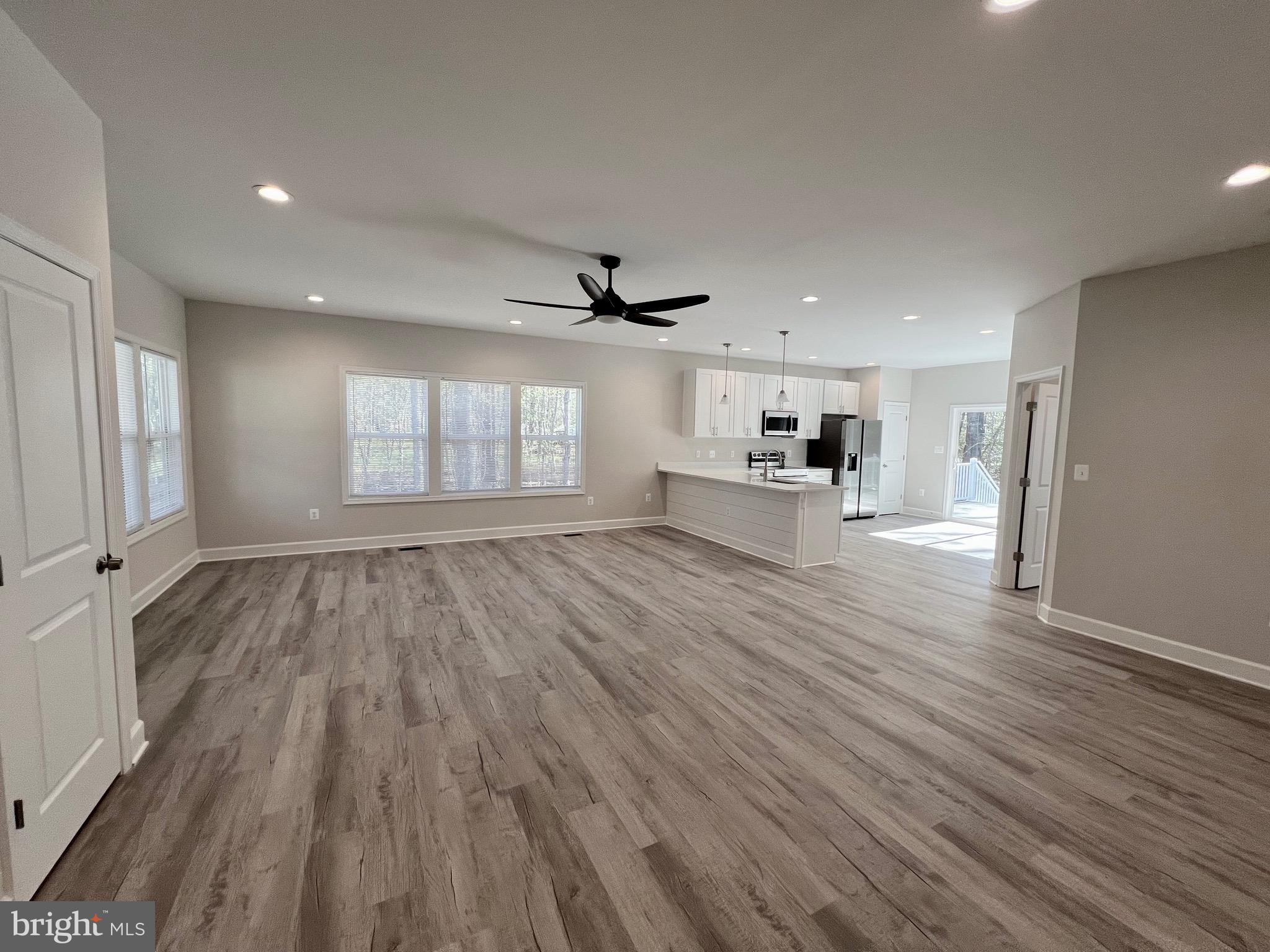 PLACID BAY ESTATES - Residential