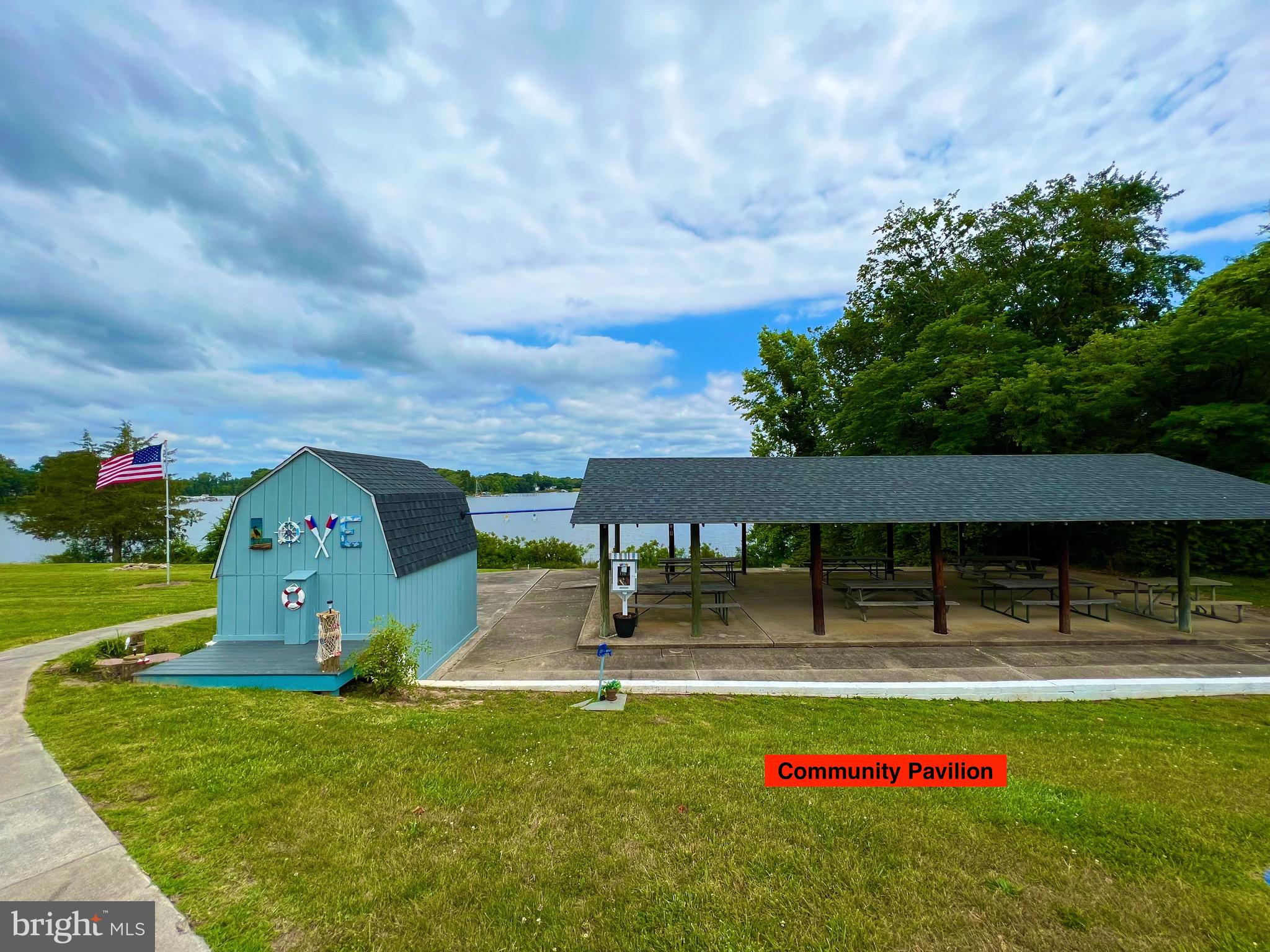 PLACID BAY ESTATES - Residential