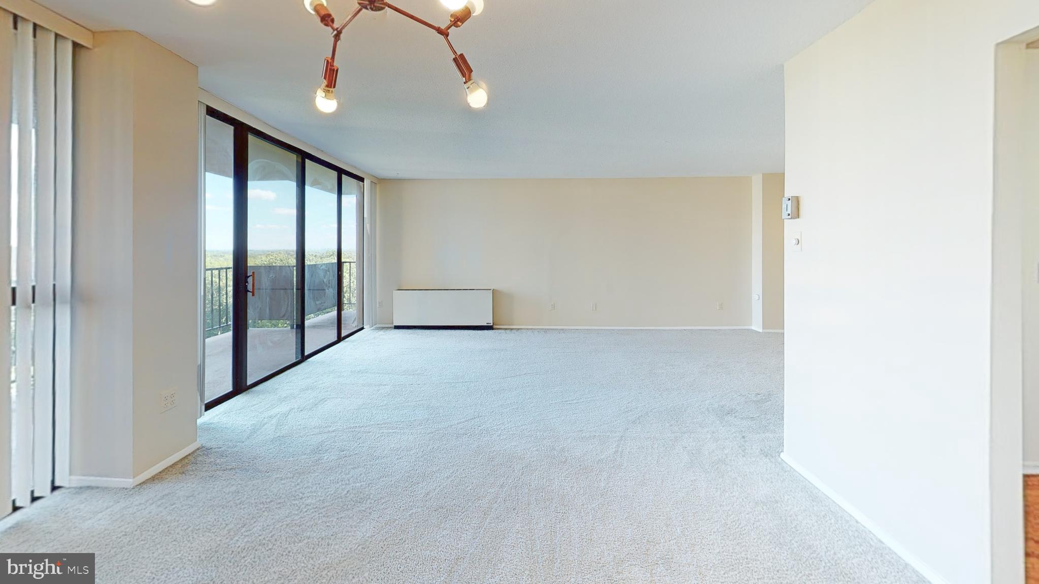 TOWERS IN WESTCHESTER PARK - Residential