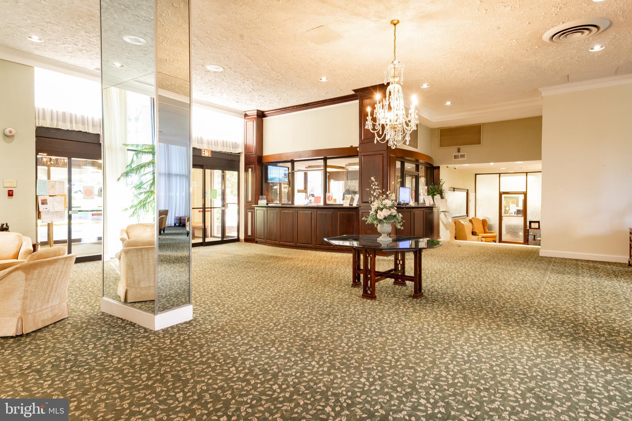 TOWERS IN WESTCHESTER PARK - Residential