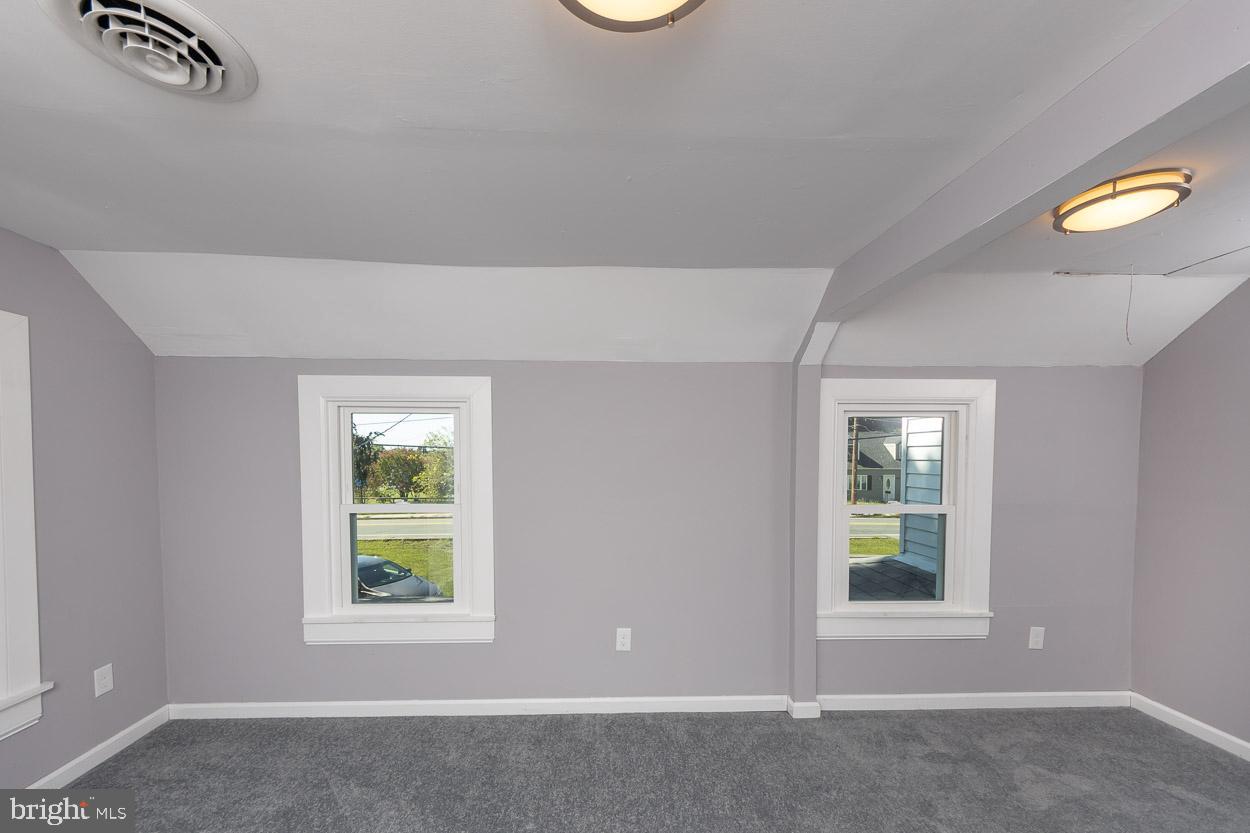 ABERDEEN HILLS - Residential