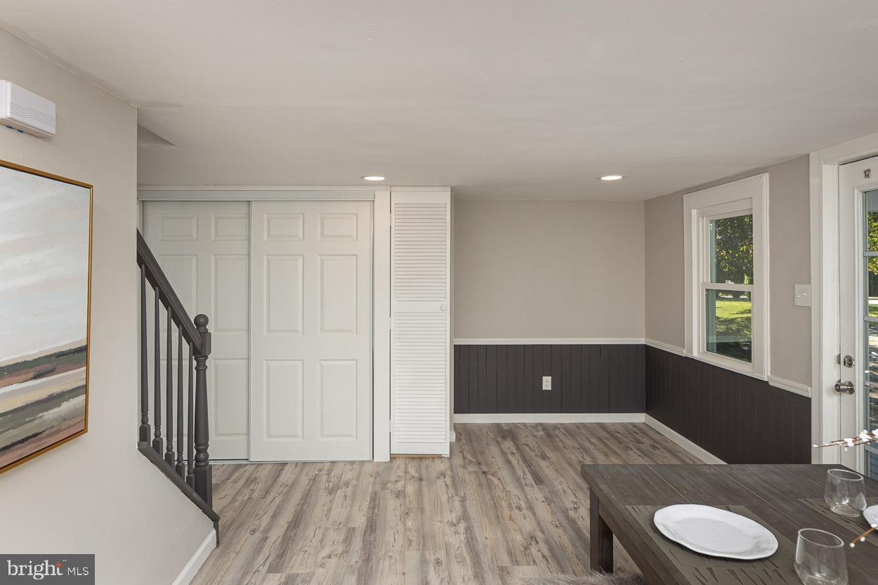 ABERDEEN HILLS - Residential