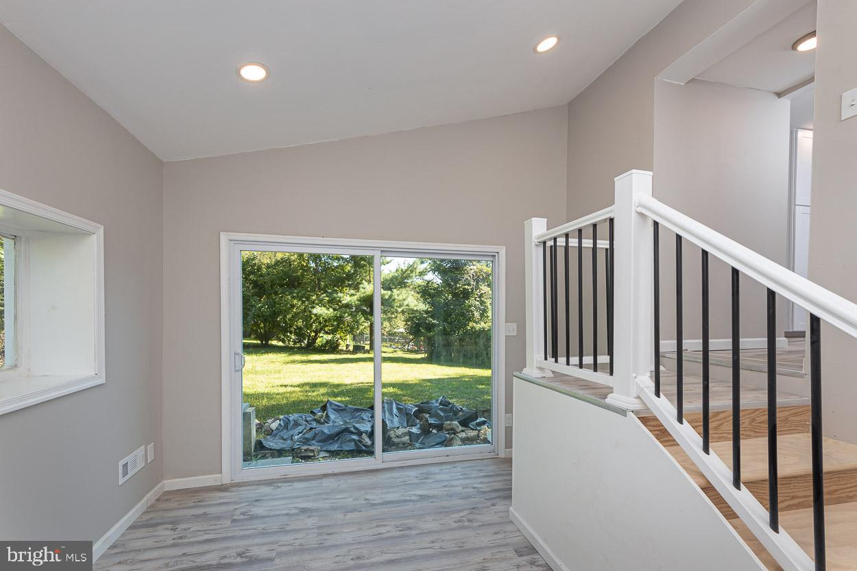 ABERDEEN HILLS - Residential