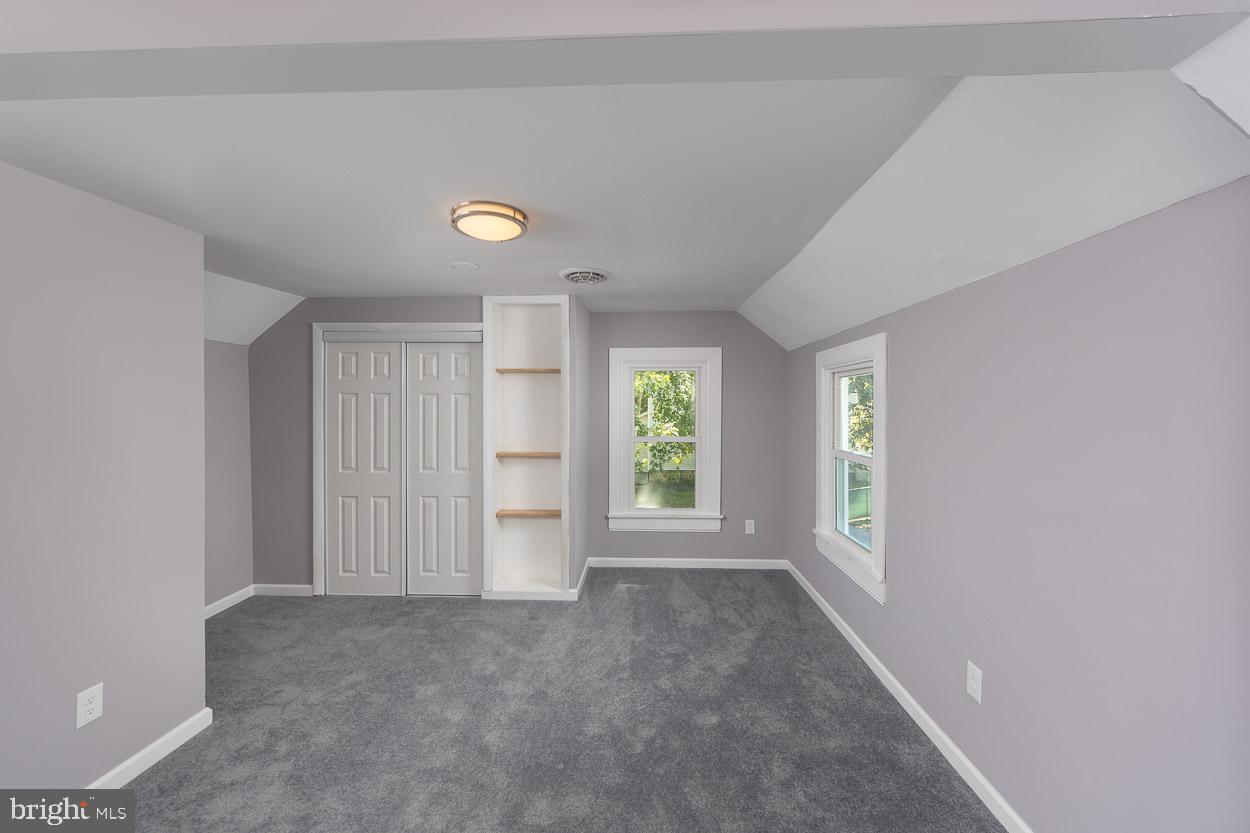 ABERDEEN HILLS - Residential