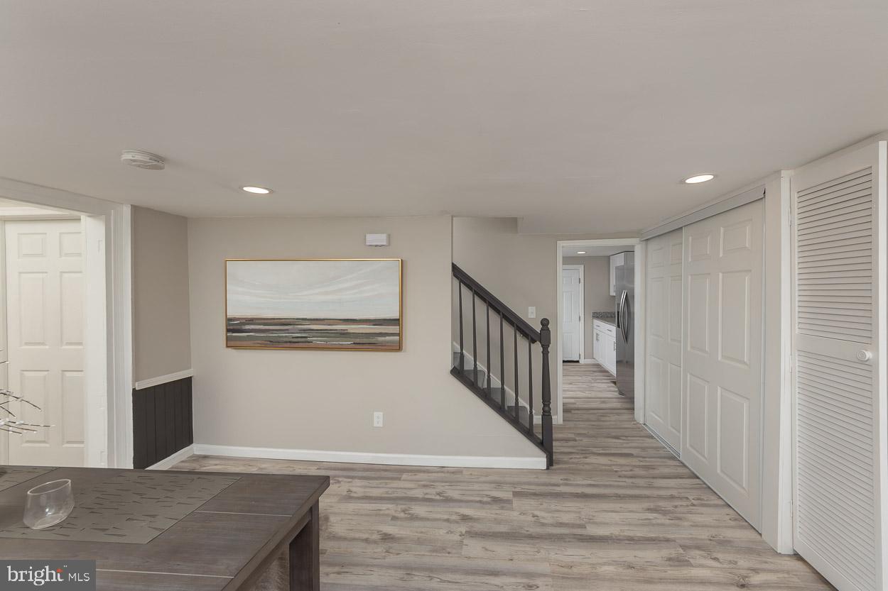 ABERDEEN HILLS - Residential