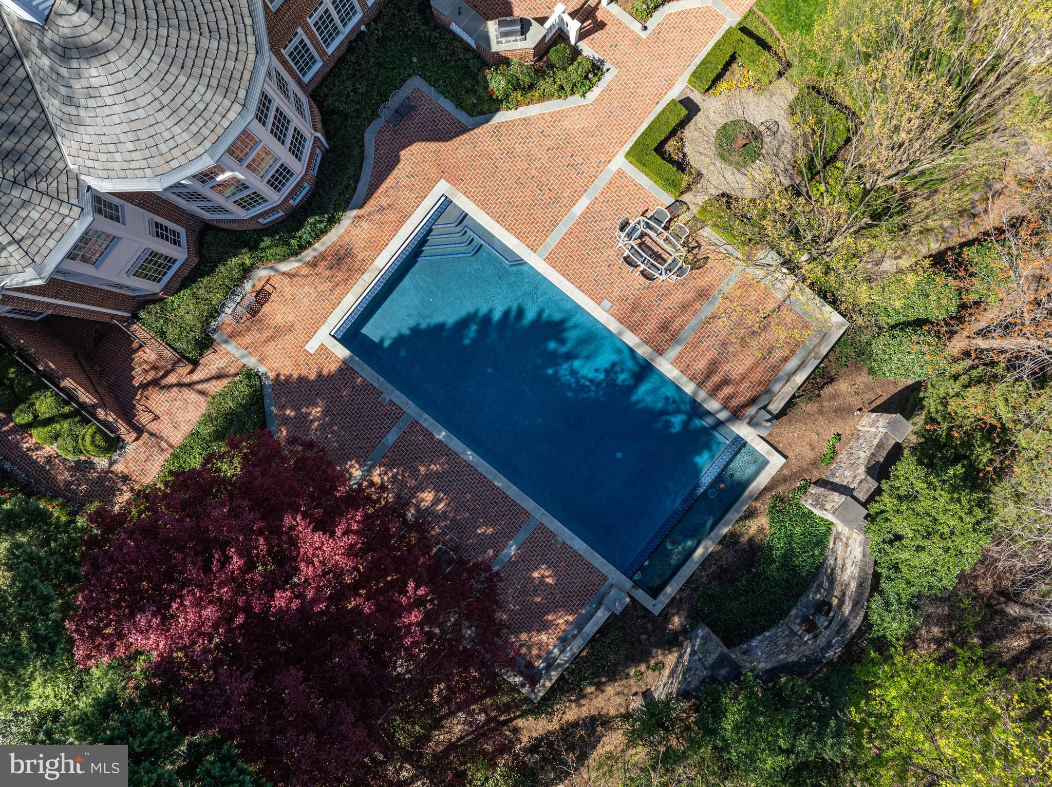 GARFIELD PARK - Residential