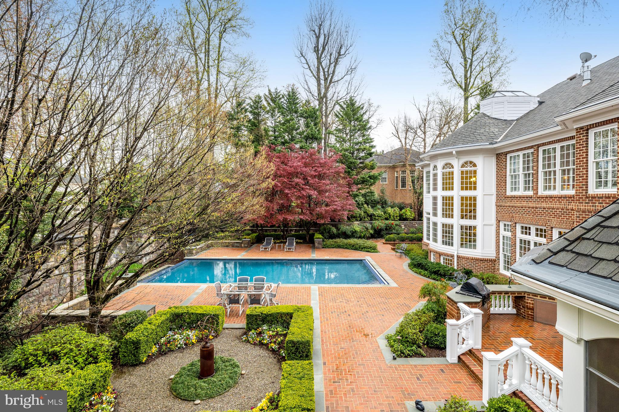 GARFIELD PARK - Residential