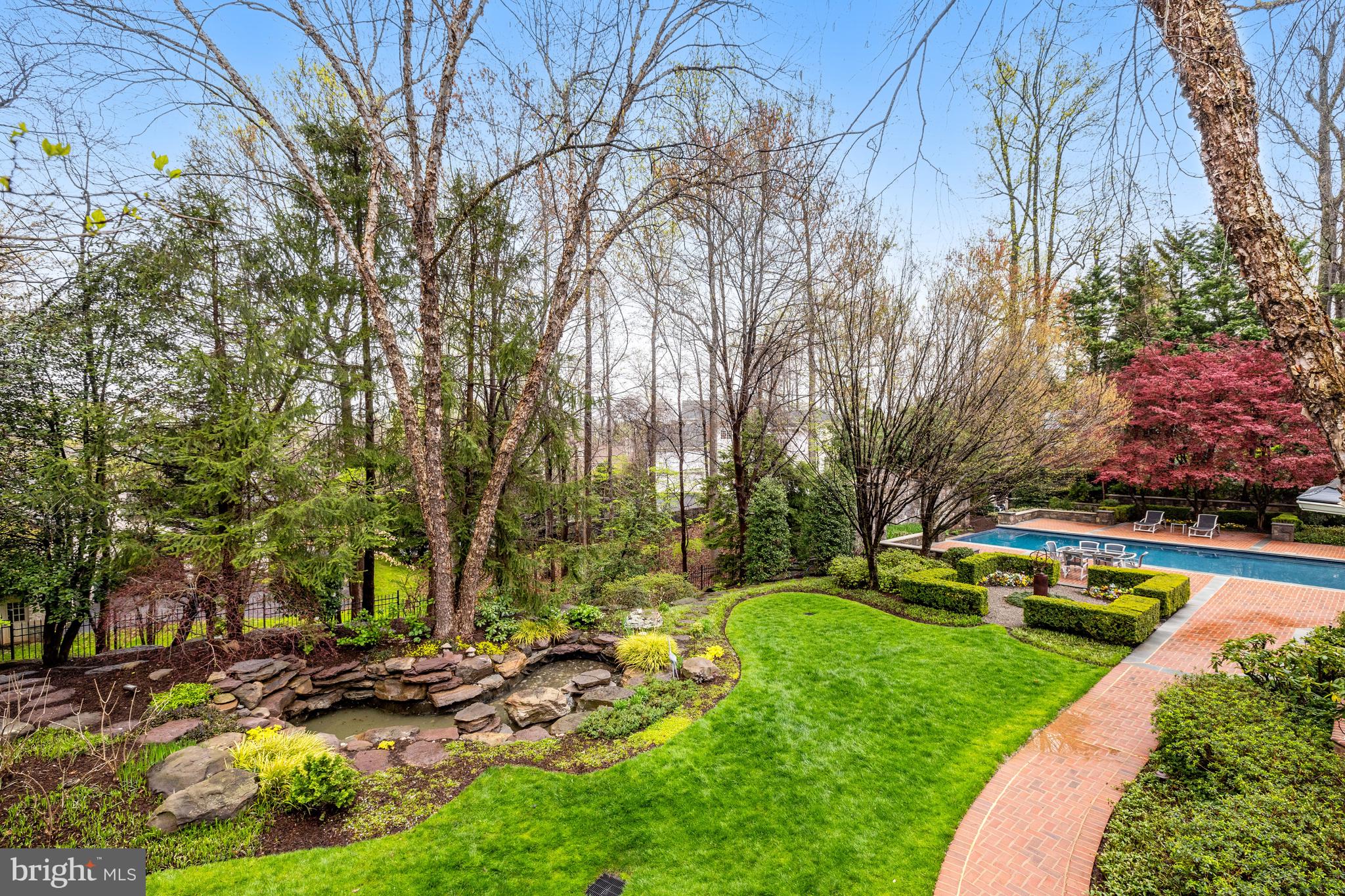 GARFIELD PARK - Residential