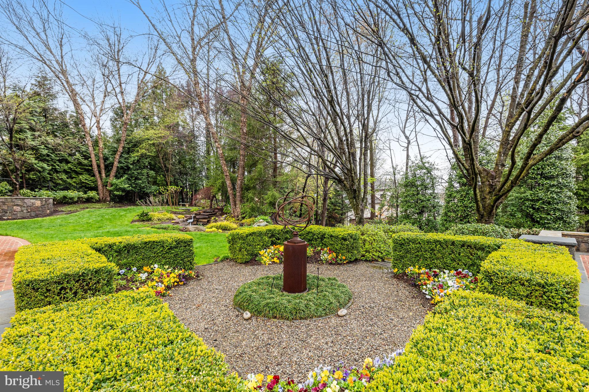 GARFIELD PARK - Residential