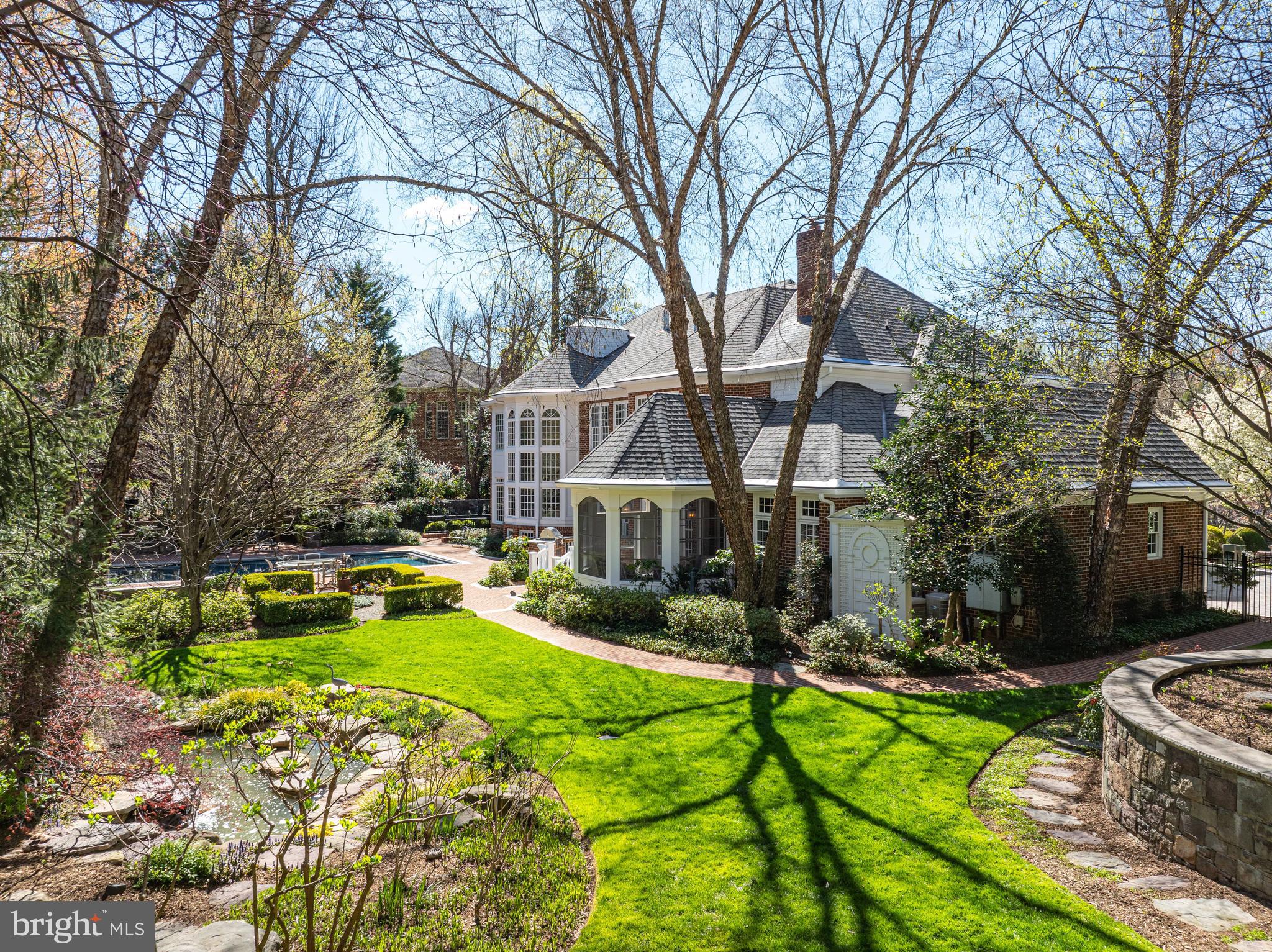 GARFIELD PARK - Residential