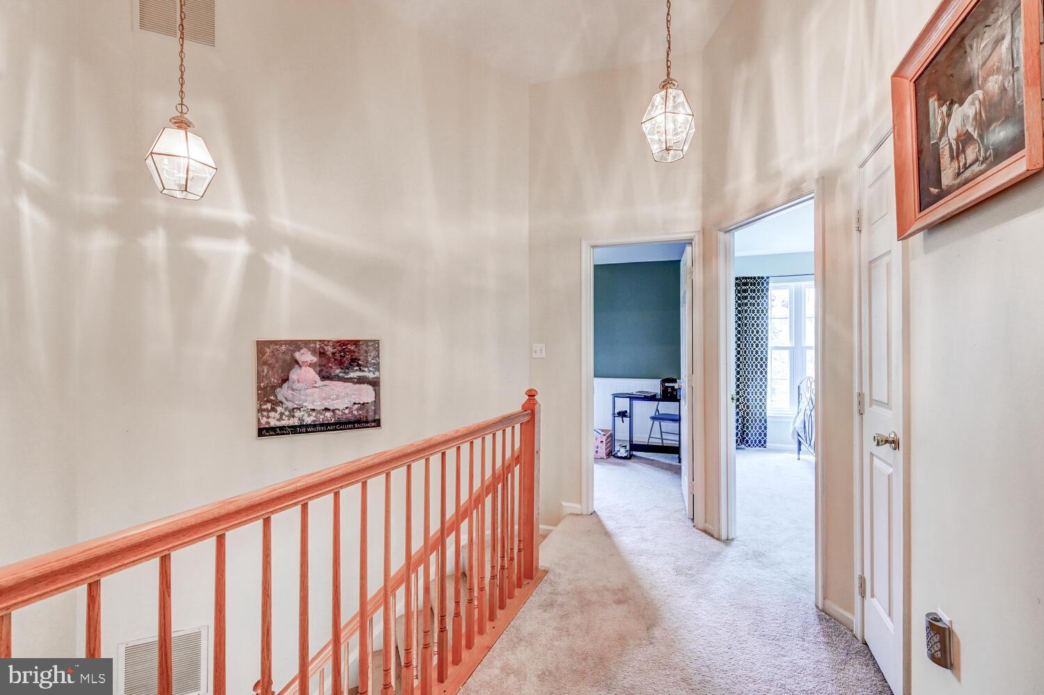 RIDGECREST - Residential