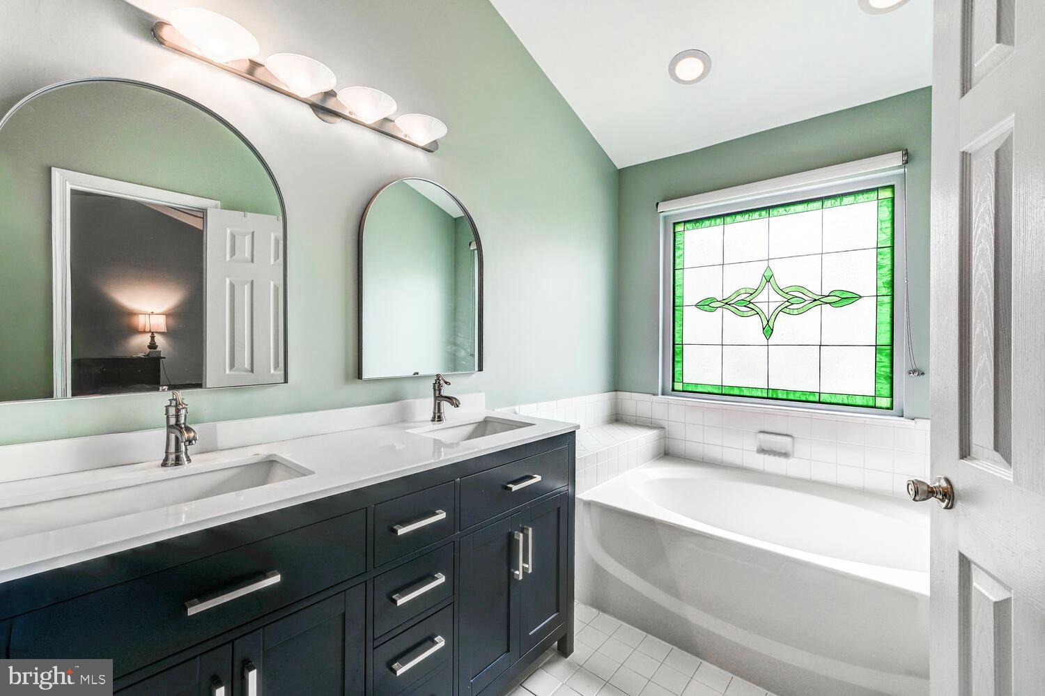 RIDGECREST - Residential