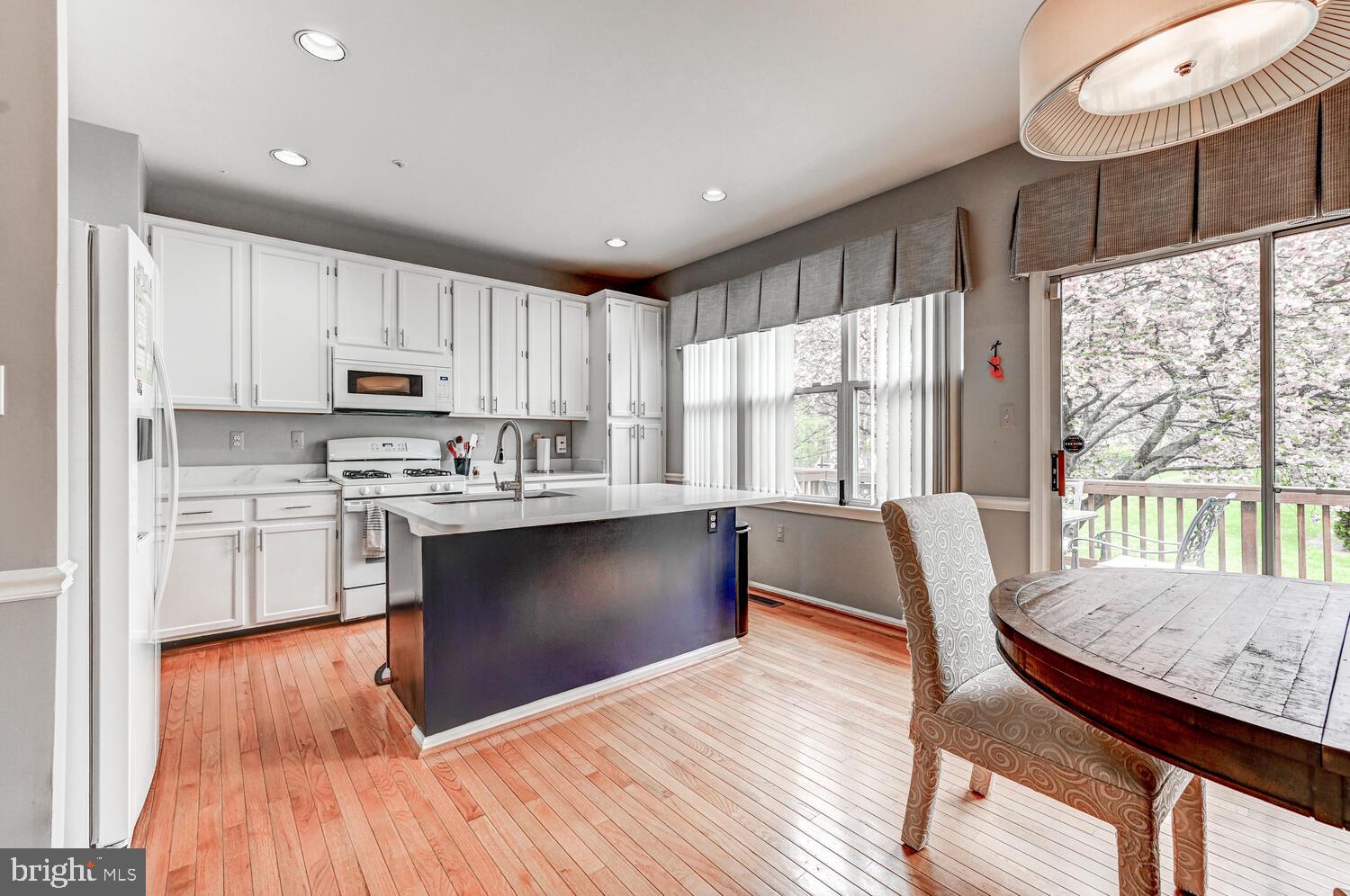 RIDGECREST - Residential