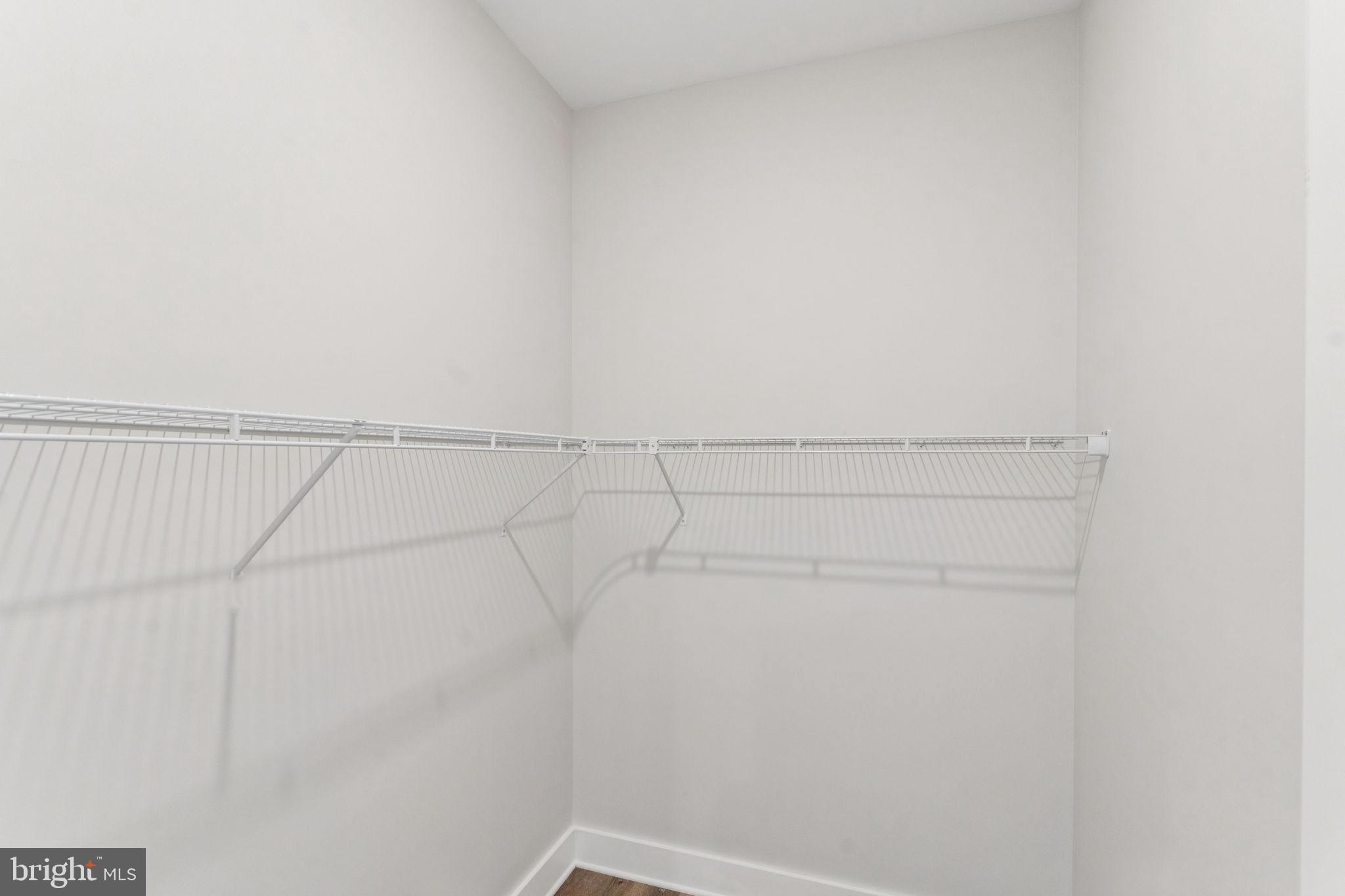 FAIRMOUNT - Residential Lease